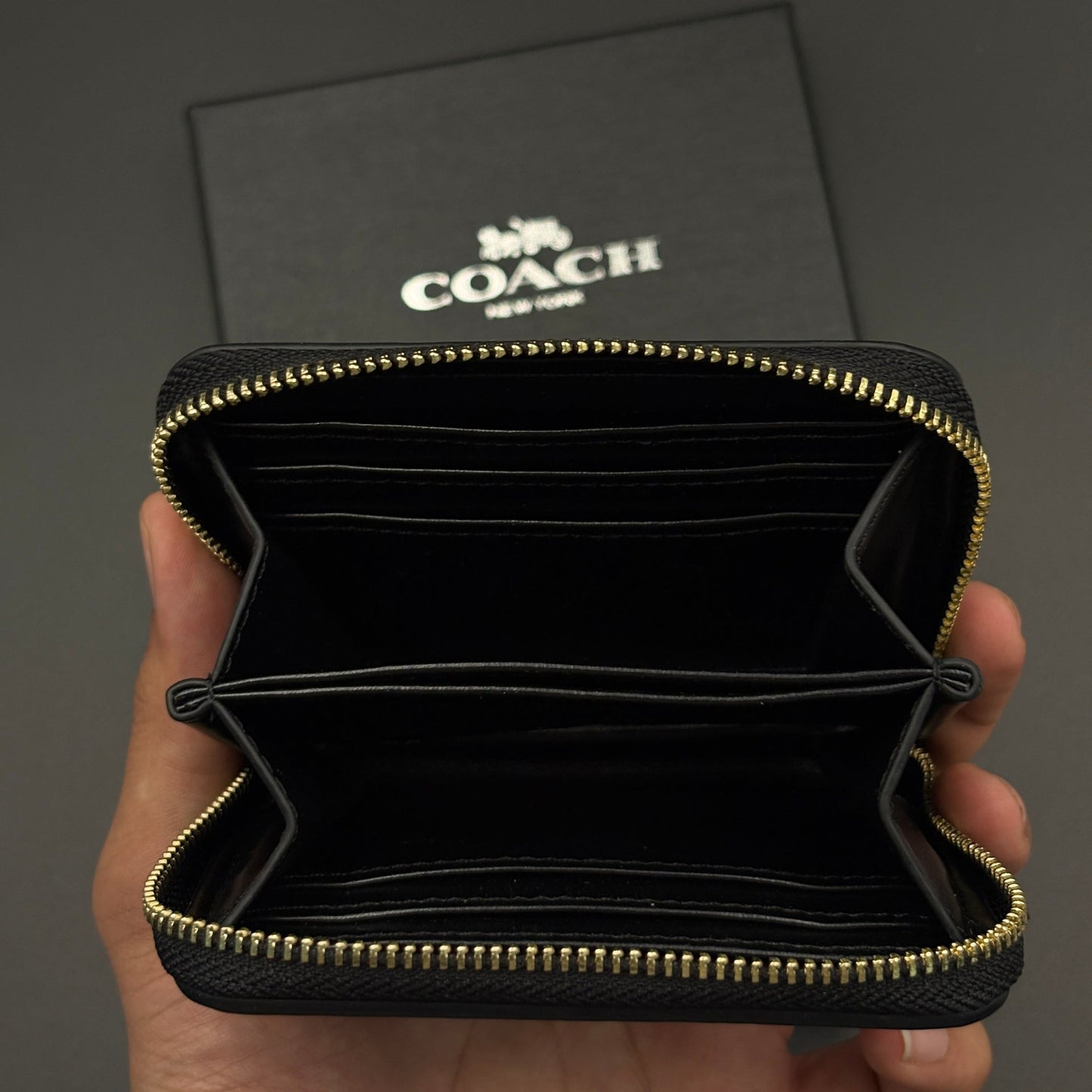 Luxury Brand C Zipper Card Holder Wallet with Gold Embossed Logo with Box