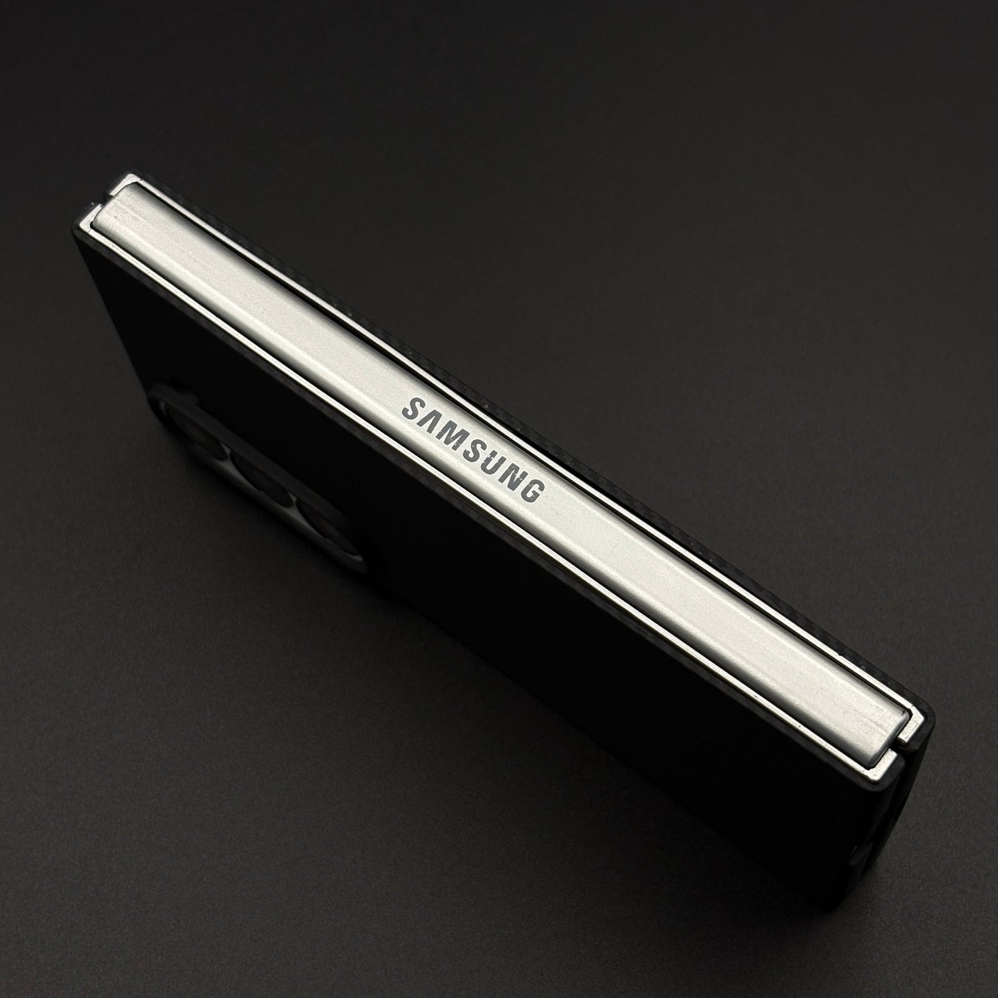 Black Carbon Fiber Grid Case for Samsung Galaxy Z Fold 6