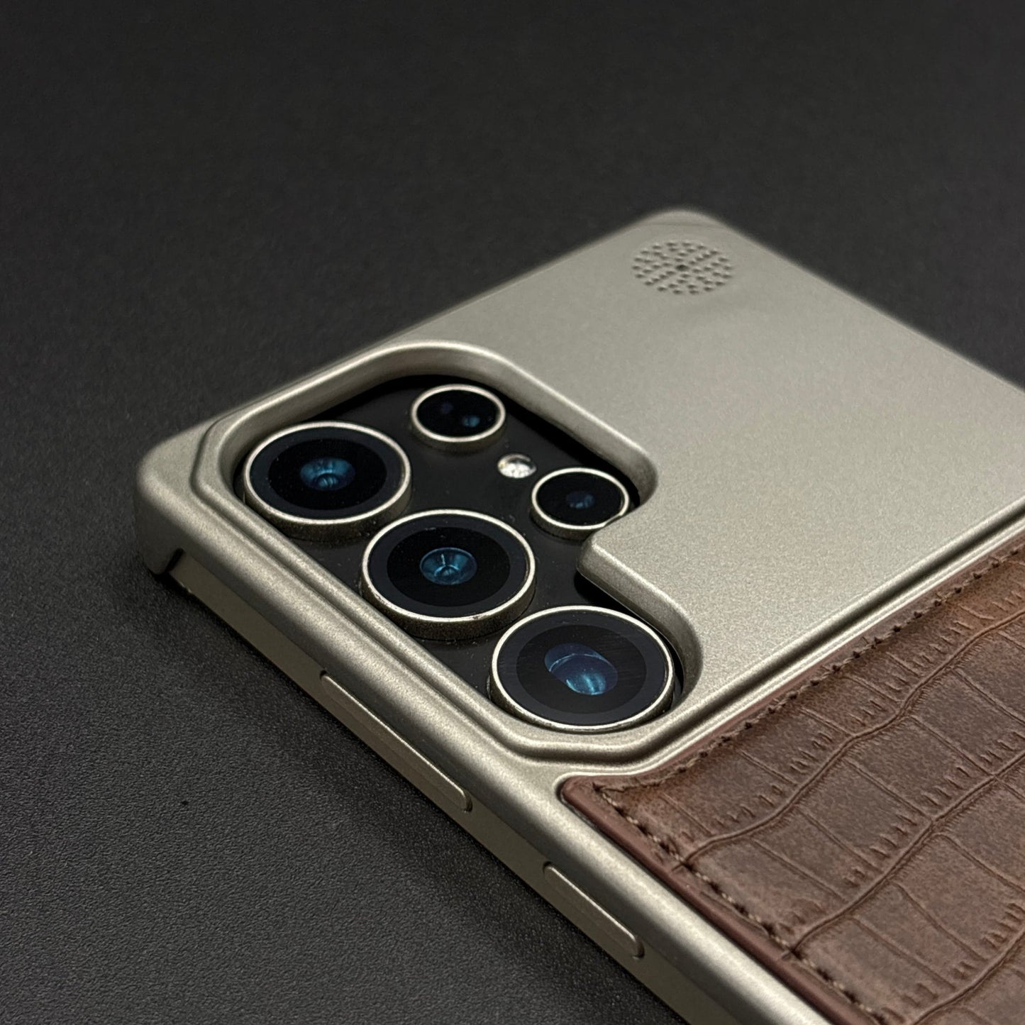 Croc Pattern Phone Case for Samsung Galaxy S24 Ultra | Aeroflex Borderless Frame | Real Feel Leather | MagSafe Compatible