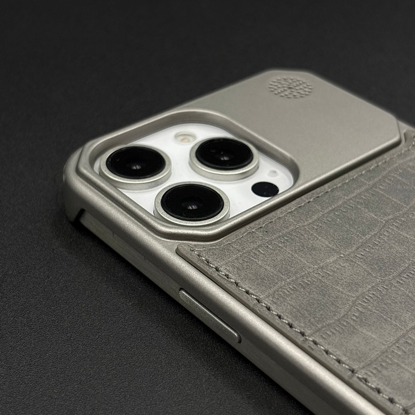 Croc Pattern Phone Case for iPhone Series | Aeroflex Borderless Frame | Real Feel Leather | MagSafe Compatible