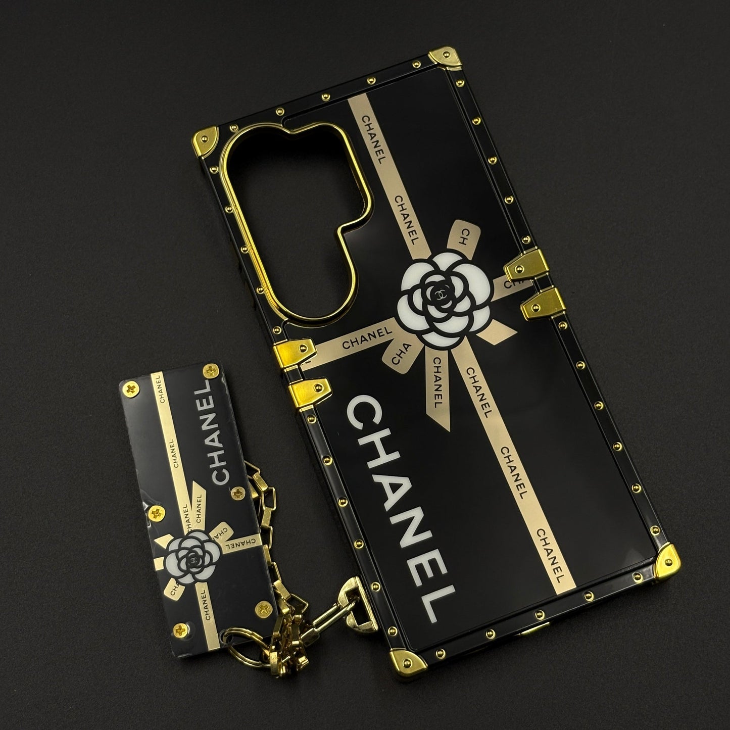 Luxury CC Square Trunk Case with Chain for Samsung Galaxy S26 Ultra