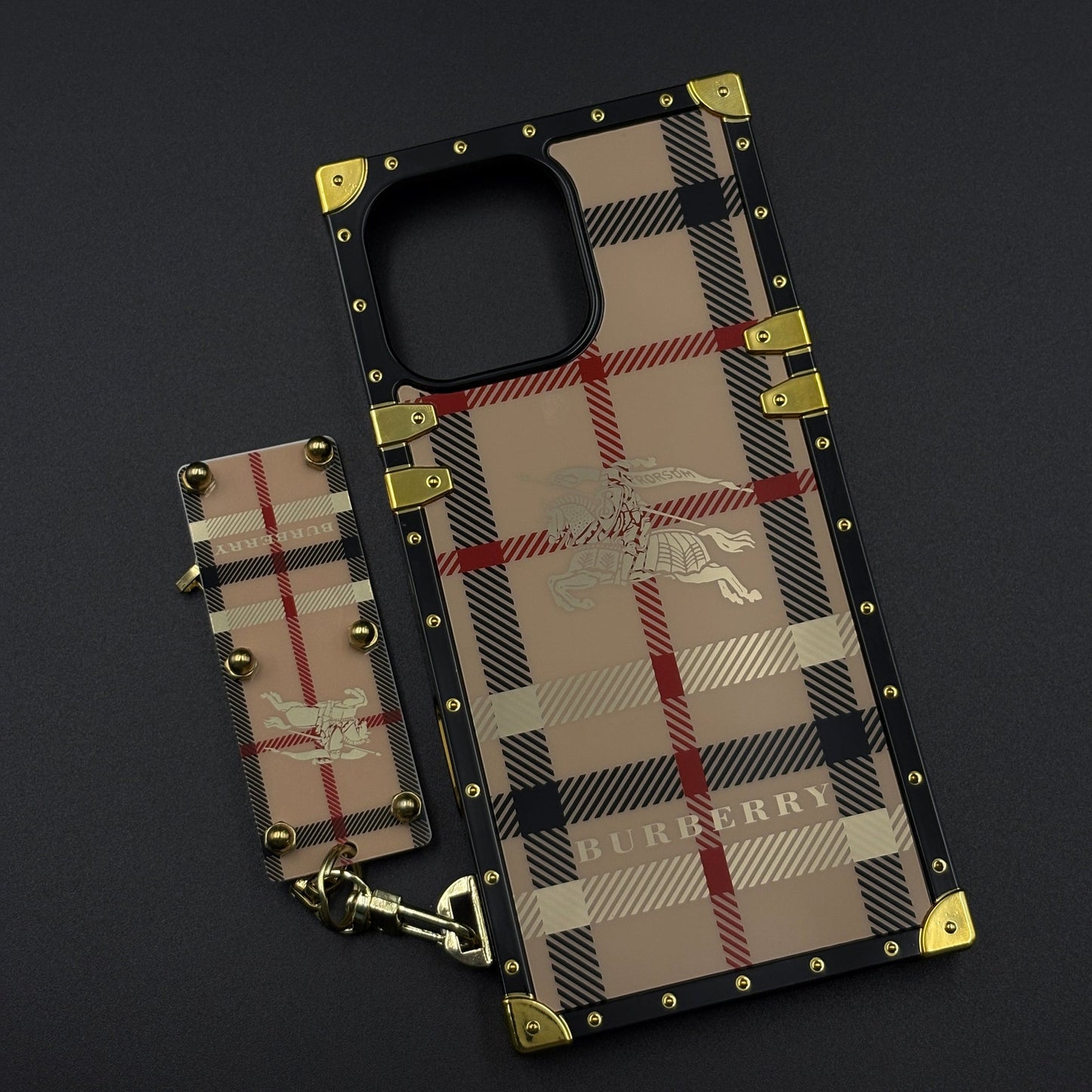 Luxury BBRY Square Trunk Case with Chain for iPhone 16 Pro Max