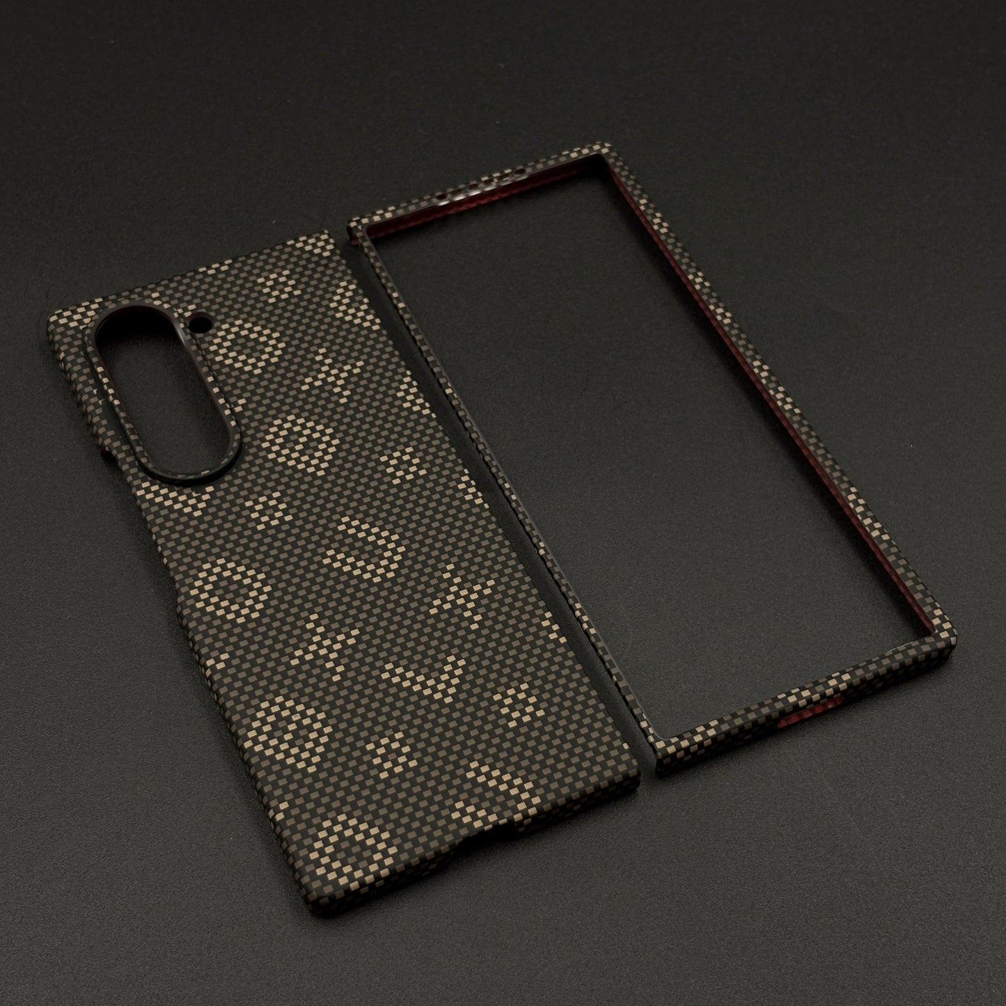 Glow in the Dark Aramid Fiber Case for Samsung Galaxy Z Fold 6 | Hidden Magsafe | Luminous Design