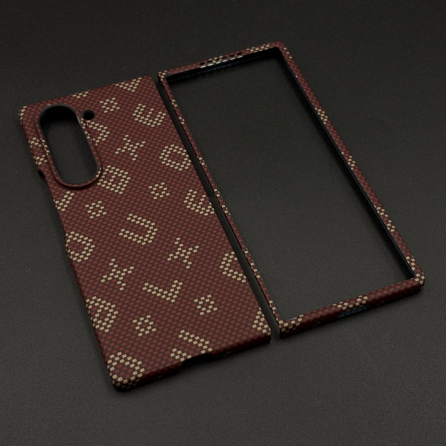 Glow in the Dark Aramid Fiber Case for Samsung Galaxy Z Fold 6 | Hidden Magsafe | Luminous Design