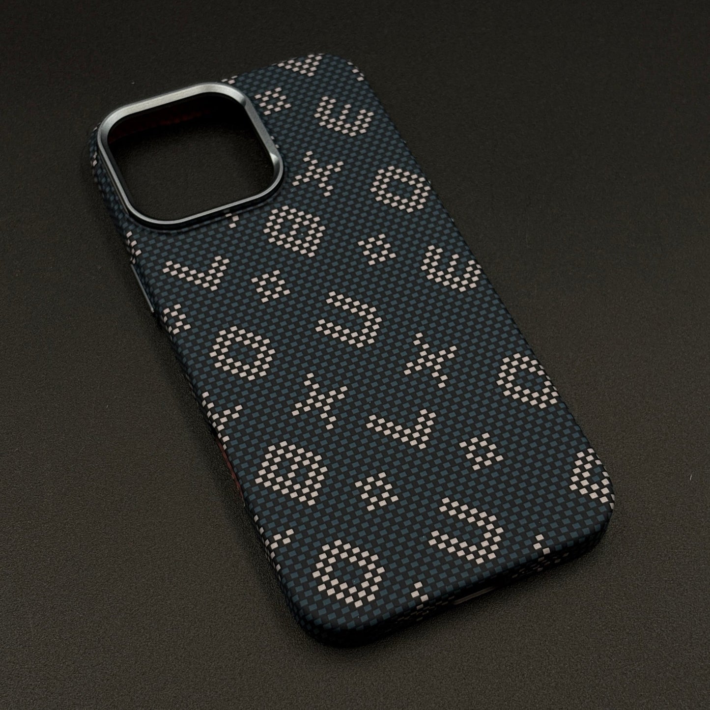 Glow in the Dark Aramid Fiber Case for iPhone Series | Hidden Magsafe | Luminous Design