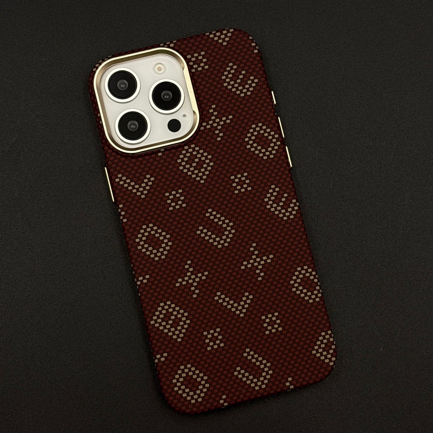 Glow in the Dark Aramid Fiber Case for iPhone Series | Hidden Magsafe | Luminous Design