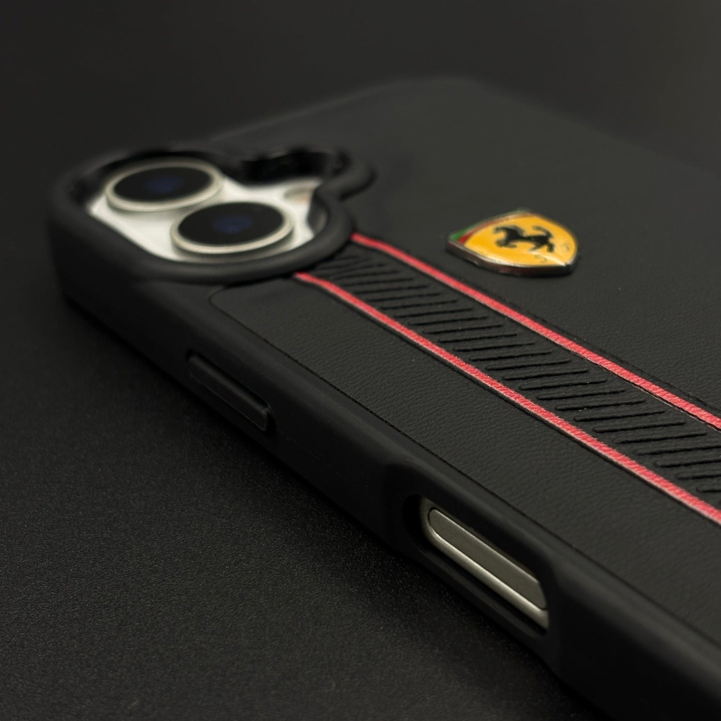 Luxury Sports Car FR Racing Red Stripe Case for iPhone 17 with Bold Black-and-Red Motorsport Finish
