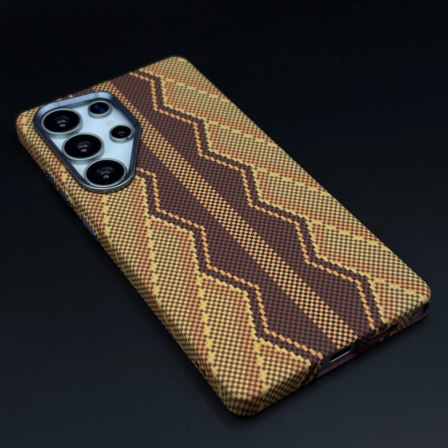 Aramid Texture Case Desert Brown Zigzag for Samsung Galaxy S25 Ultra Carbon Fibre Feel | Hidden MagSafe | Ultra Slim Fit