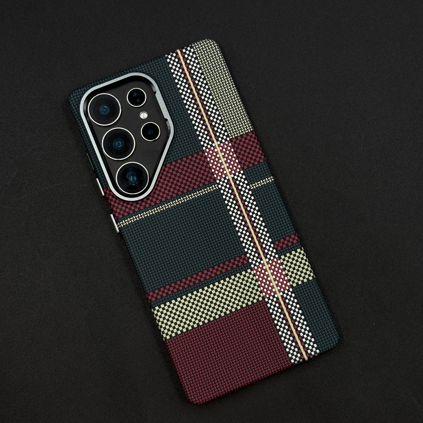 Aramid Texture Case Checkered Pattern for Samsung Galaxy S25 Ultra Carbon Fibre Feel | Hidden MagSafe | Ultra Slim Fit