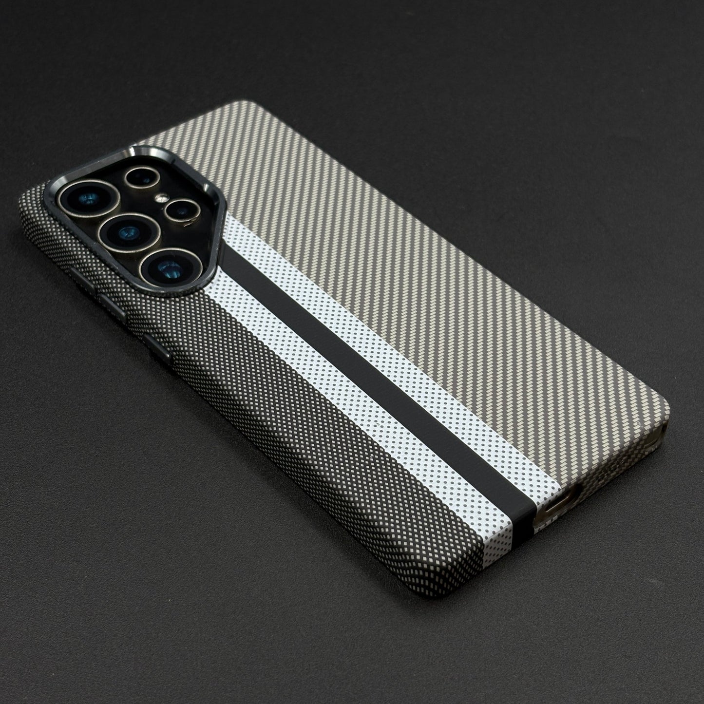 Aramid Texture Case Stripe Pattern Gray for Samsung Galaxy S24 Ultra Carbon Fibre Feel | Hidden MagSafe | Ultra Slim Fit
