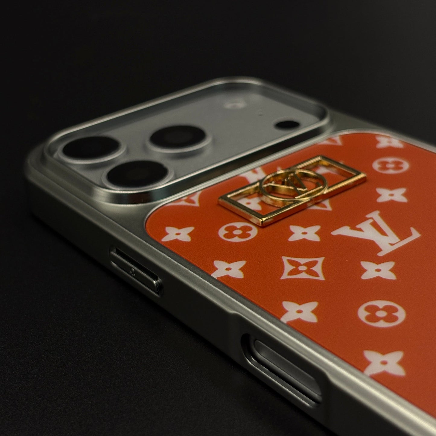 Luxury Fashion Brand Orange Monogram Elegance Case for iPhone 17 Series with Metallic Accent