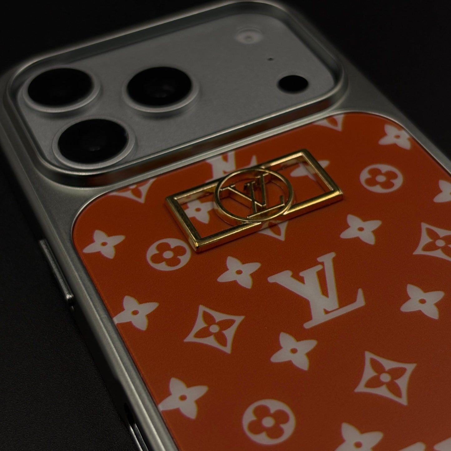 Luxury Fashion Brand Orange Monogram Elegance Case for iPhone 17 Series with Metallic Accent