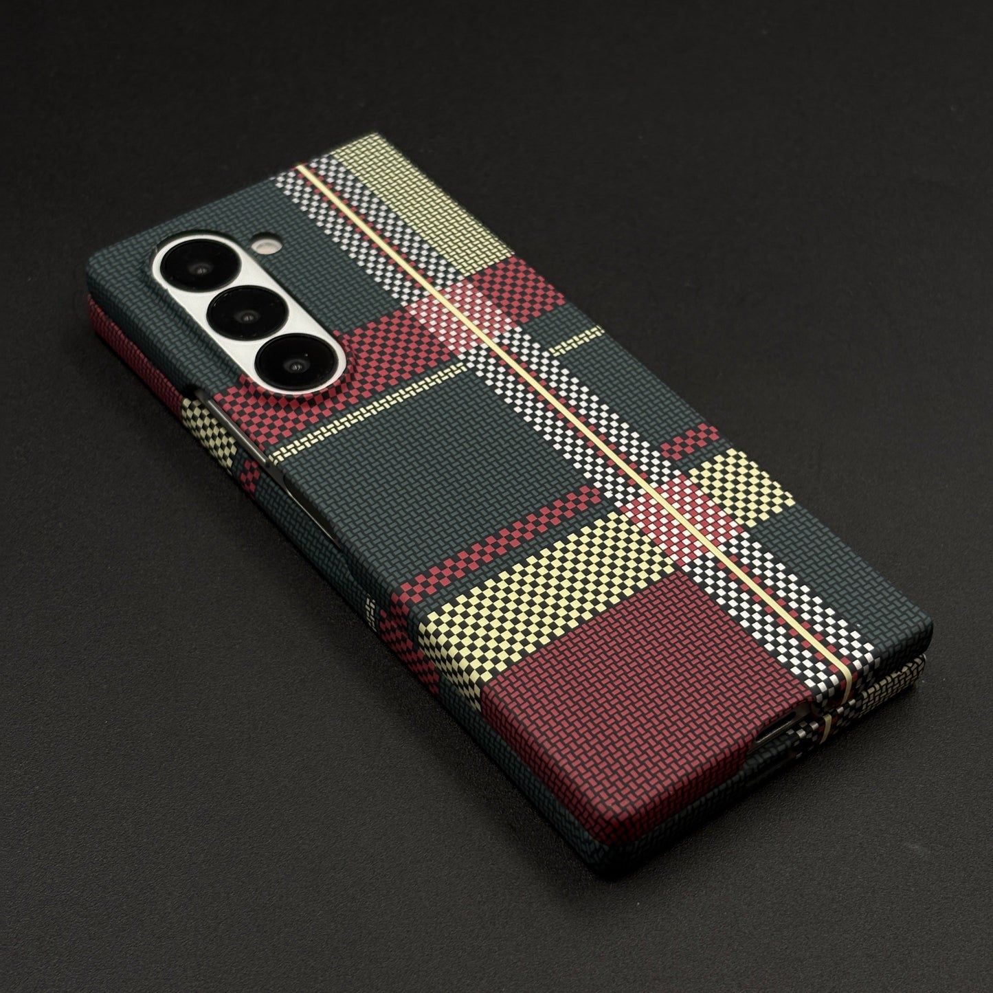 Aramid Texture Case Checkered Pattern for Samsung Galaxy Z Fold 6 Carbon Fibre Feel | Hidden MagSafe | Ultra Slim Fit