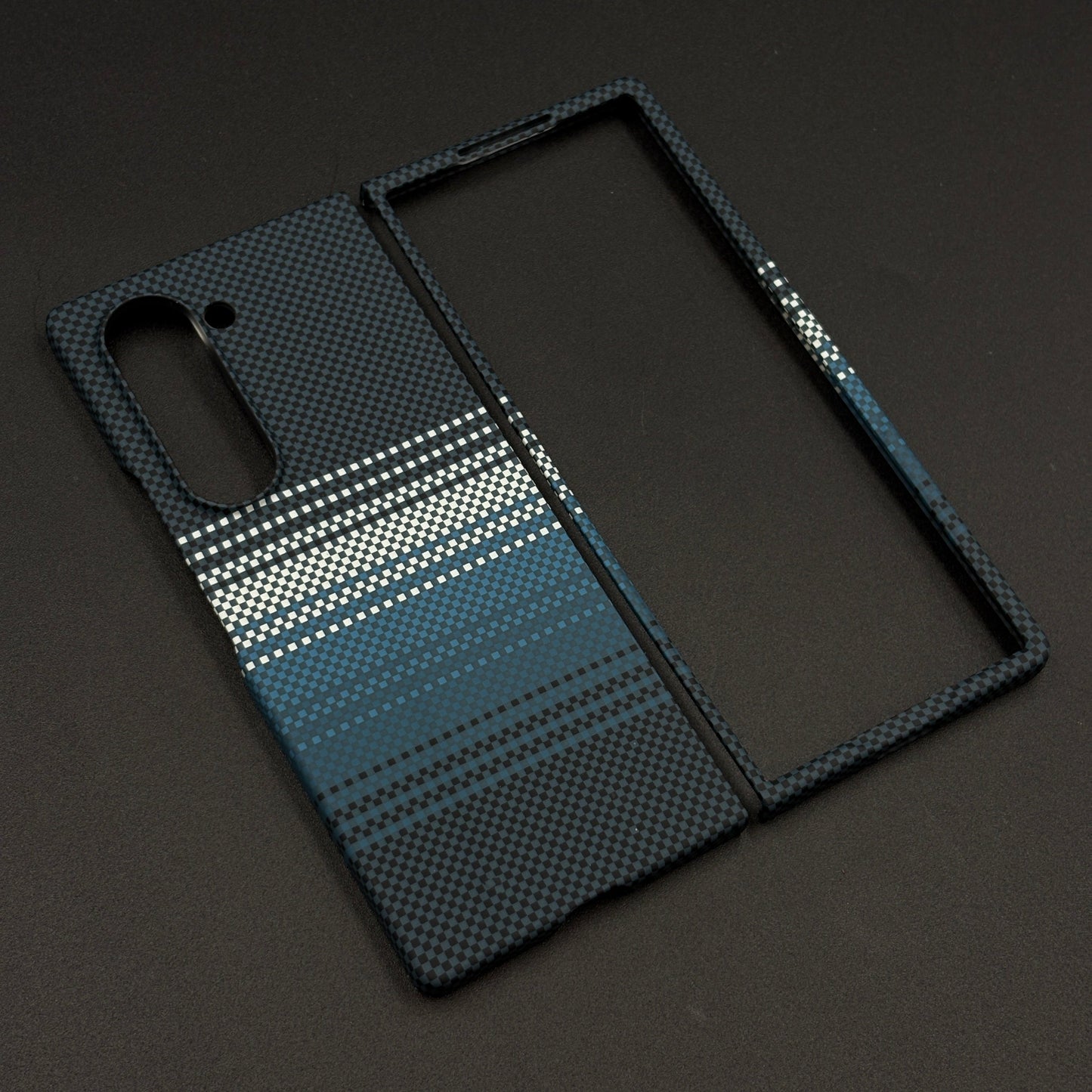 Samsung Galaxy Z Fold 7 Teal Premium Slim Case | Rare Aramid Texture Finish | Real Carbon Fibre Feel | Hidden MagSafe