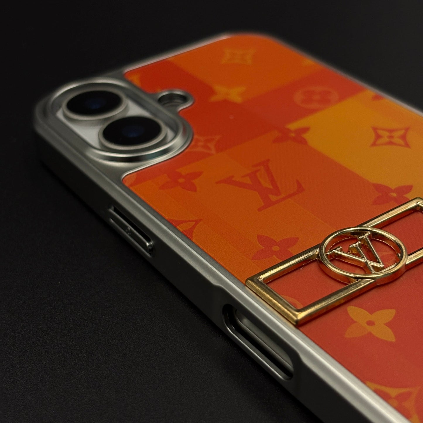 Luxury Fashion Brand Orange Monogram Pop Case for iPhone 17 with Bold Designer Accent