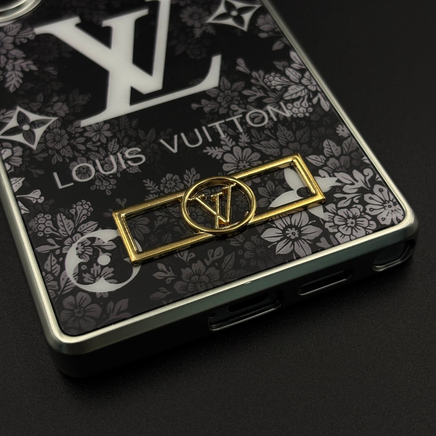Luxury Floral Monogram Noir Designer Case for Samsung Galaxy S25 Ultra