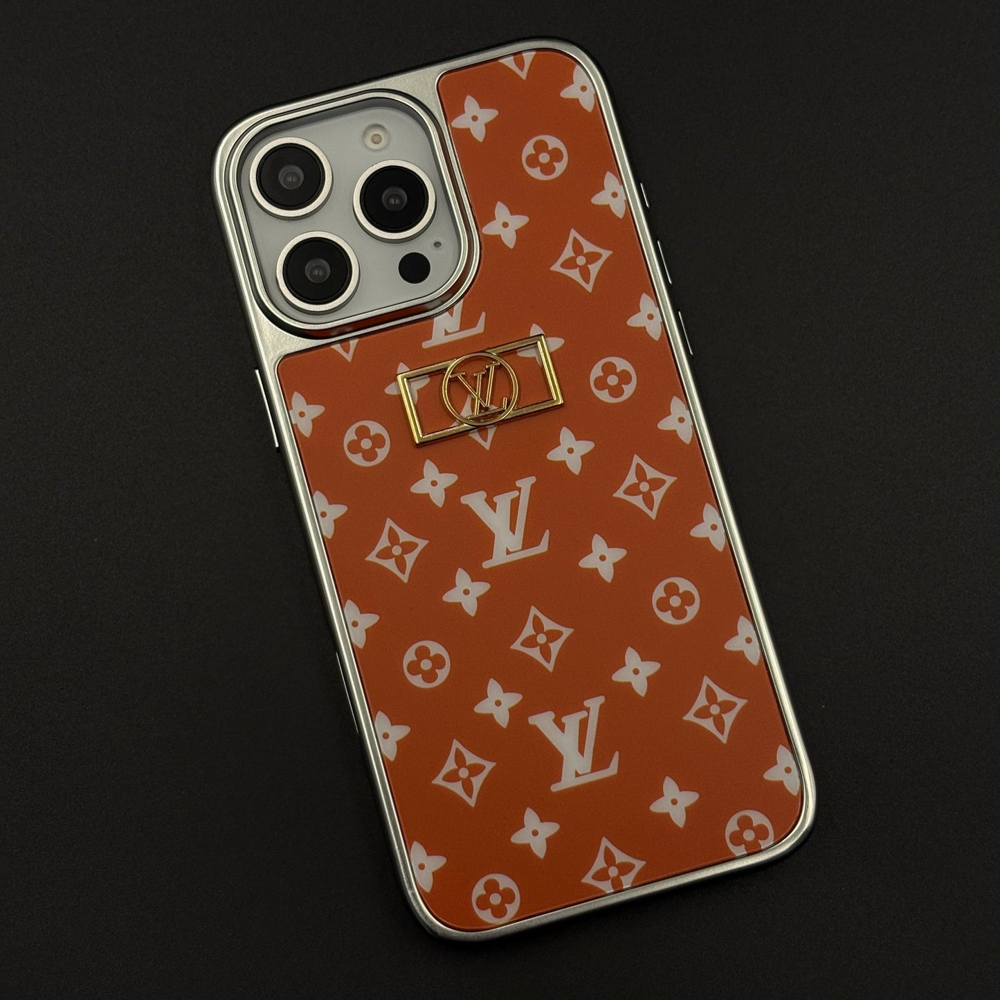 Luxury Fashion Brand Orange Monogram Elegance Case for iPhone 16 Pro Max with Metallic Accent