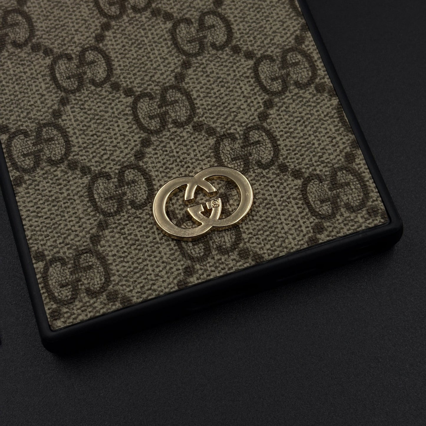 Beige GG Classic Heritage Case for Samsung Galaxy S24 Ultra with Monogram and Gold Emblem