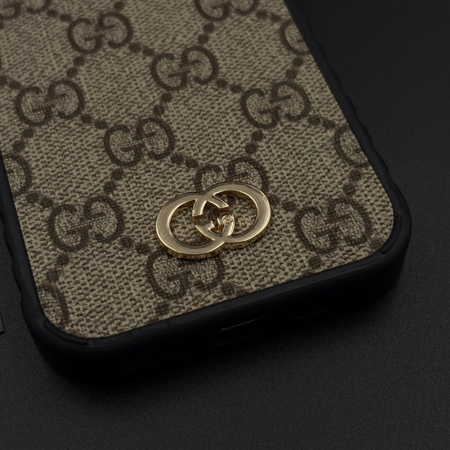 Beige GG Classic Heritage Case for iPhone 17 with Monogram and Gold Emblem