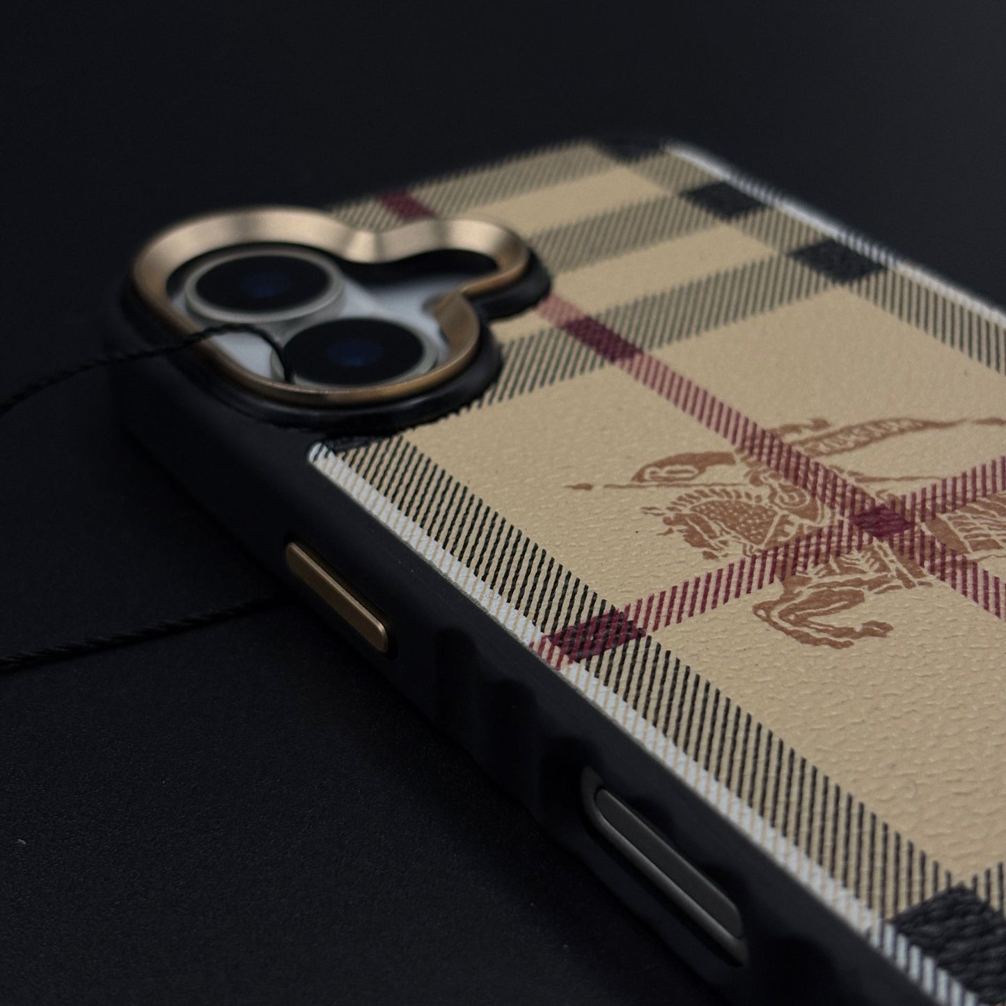 BBRY Luxe Heritage Plaid Case for iPhone 17 with Gold Accent and Classic Check Finish