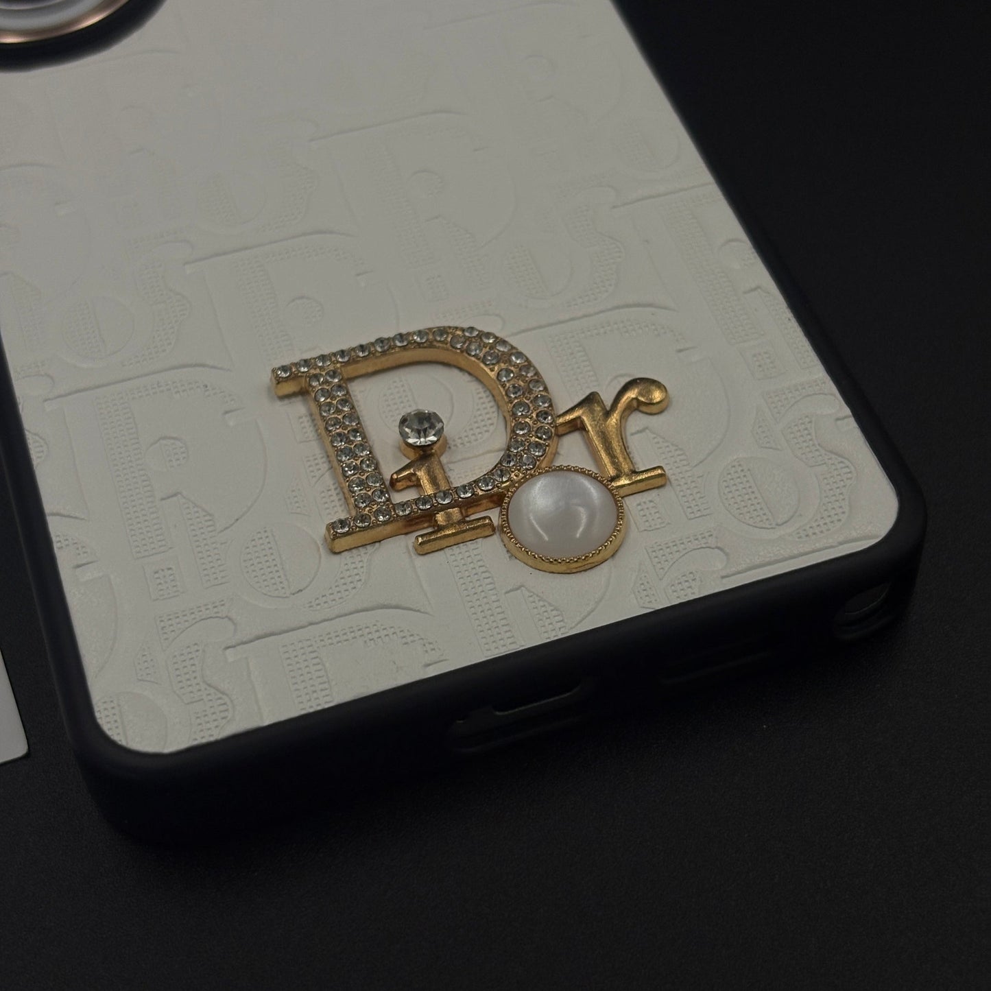 CD Embossed Jeweled Style Emblem Case for Samsung Galaxy S26 Ultra with Premium Textured Finish