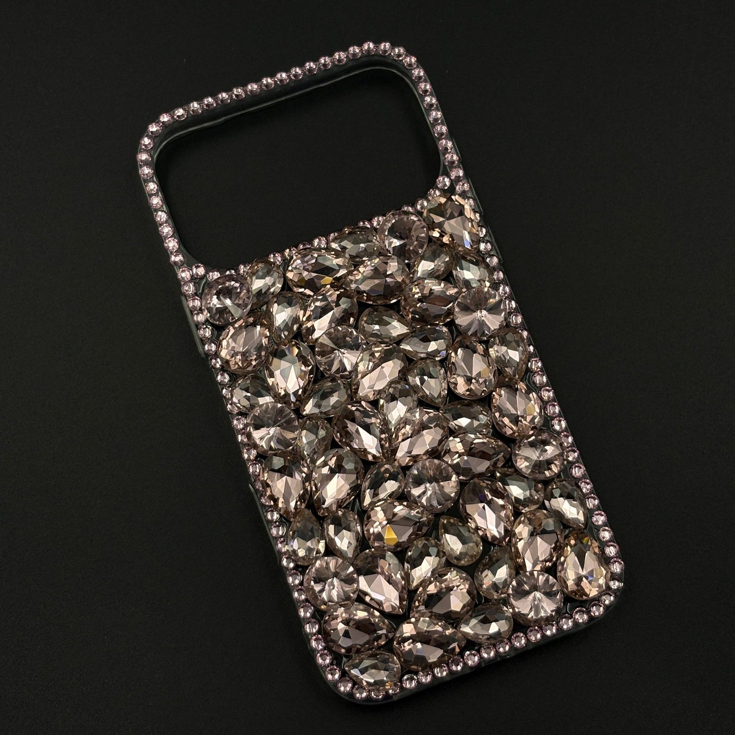 Gemstone Luxe Case for iPhone 17 Series with Crystal Embellishment and Elegant Sparkle