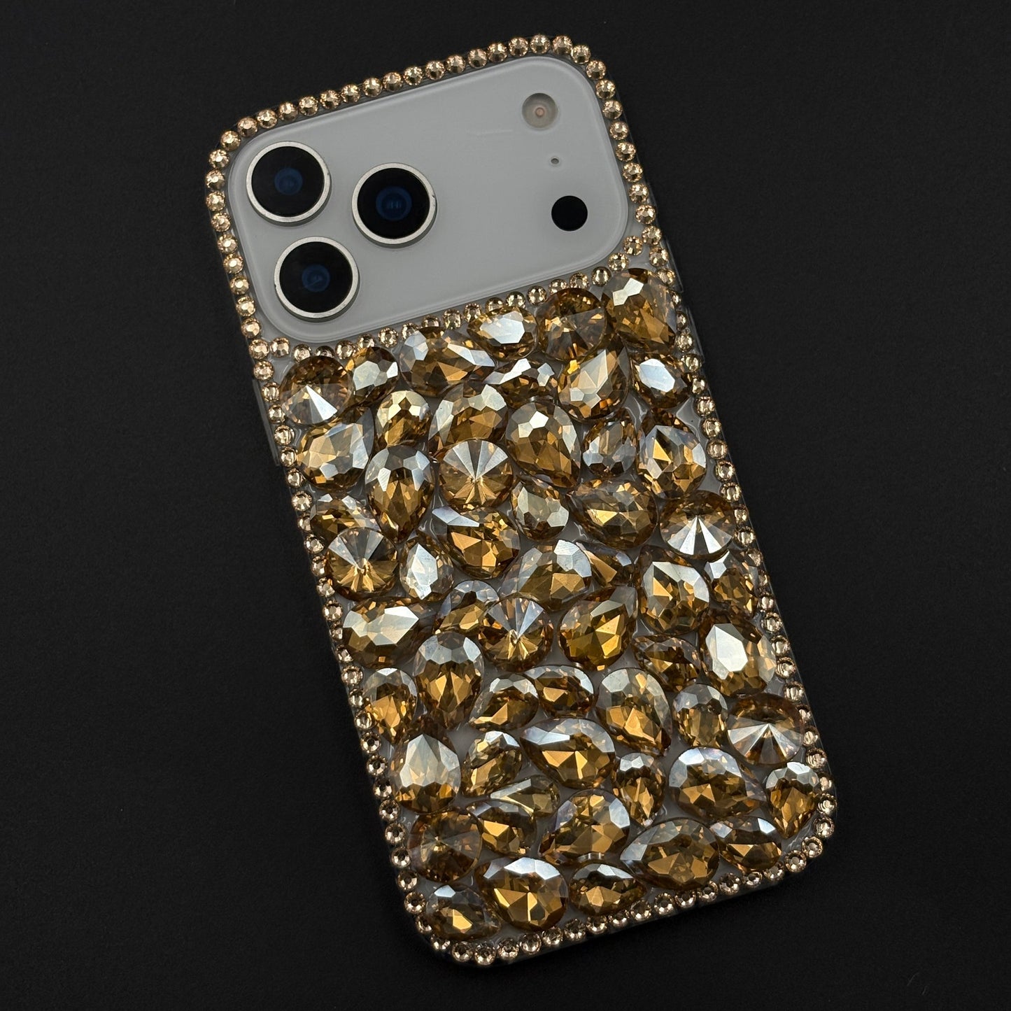 Gemstone Luxe Case for iPhone 17 Series with Crystal Embellishment and Elegant Sparkle