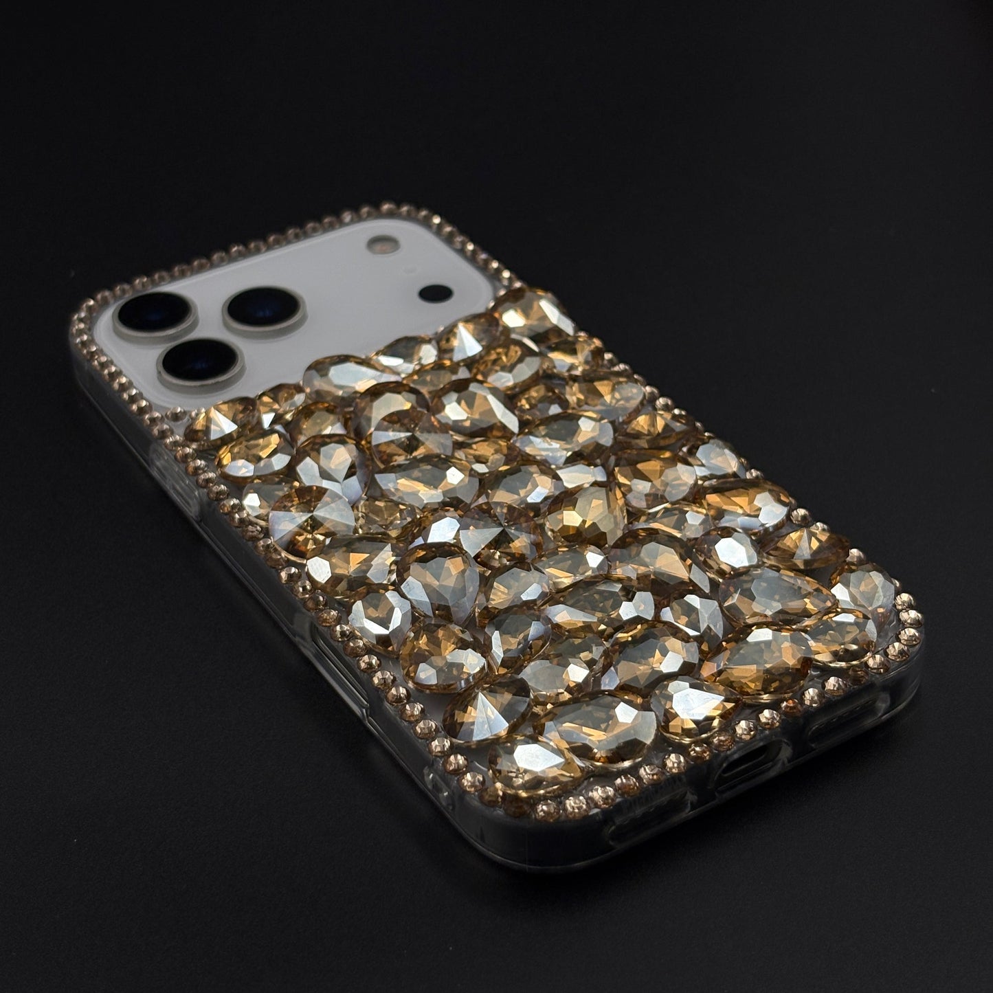 Gemstone Luxe Case for iPhone 17 Series with Crystal Embellishment and Elegant Sparkle