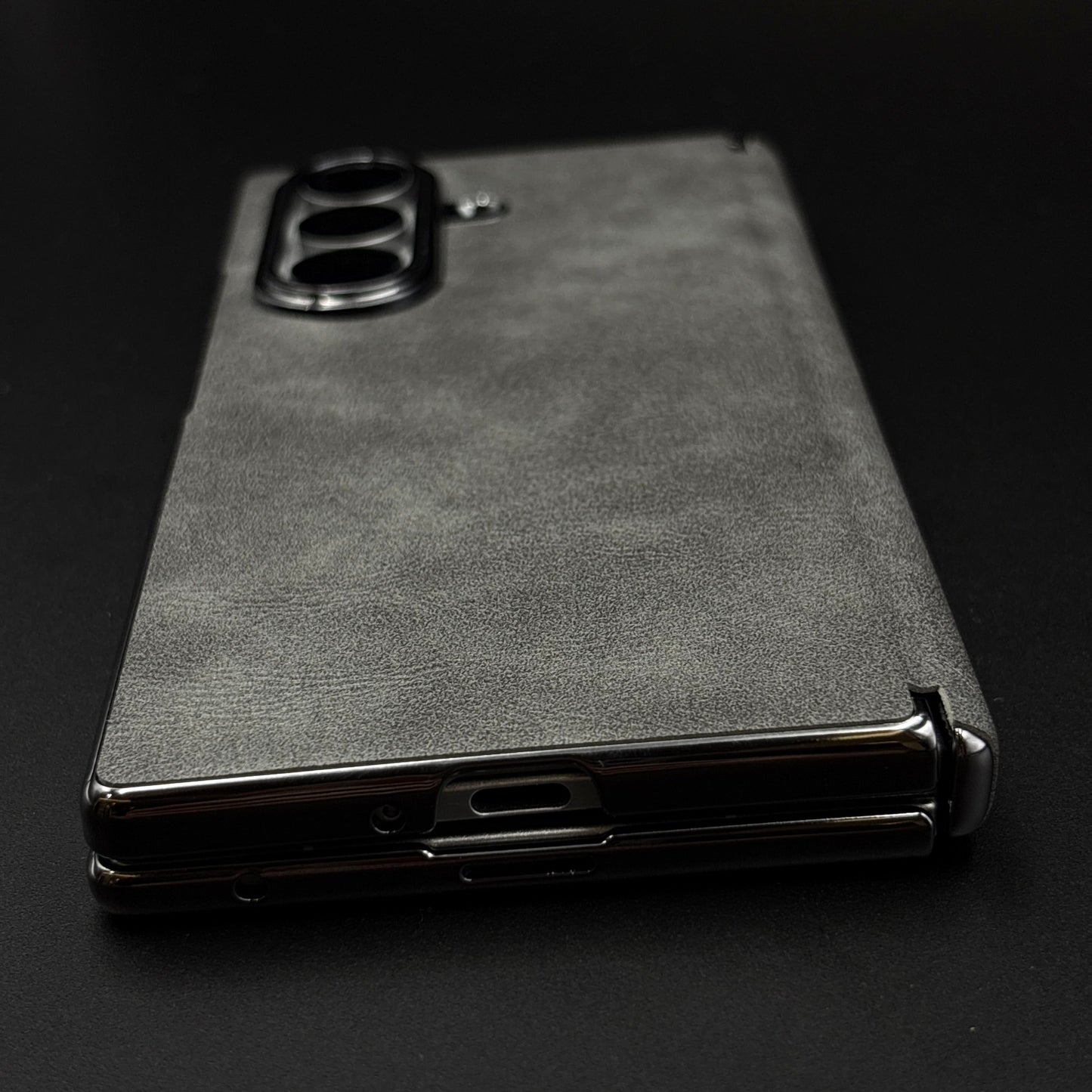 Protective Leather Case for Samsung Galaxy Z Fold 7 | Front Display & Hinge Guard | Luxury Edition