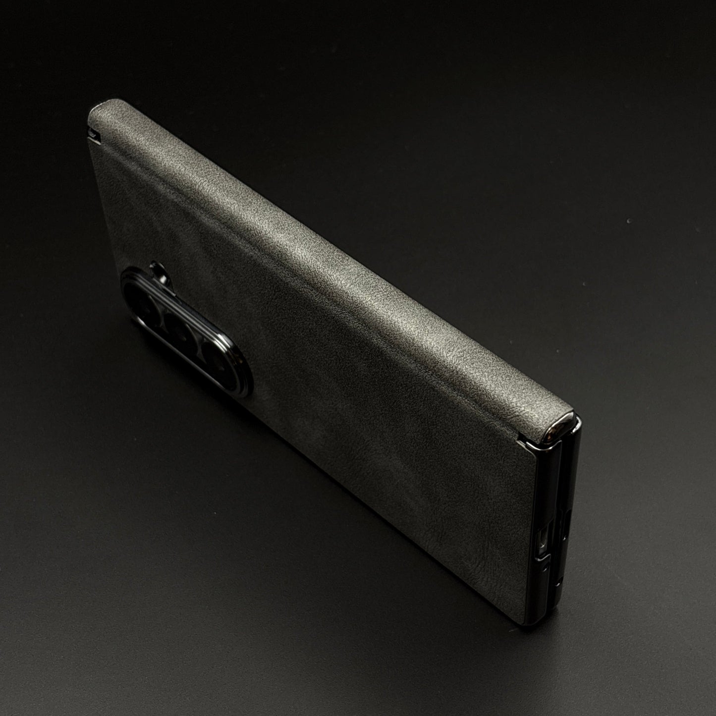 Protective Leather Case for Samsung Galaxy Z Fold 6 | Carbon Fibre Feel  | Front Display & Hinge Guard | Luxury Edition