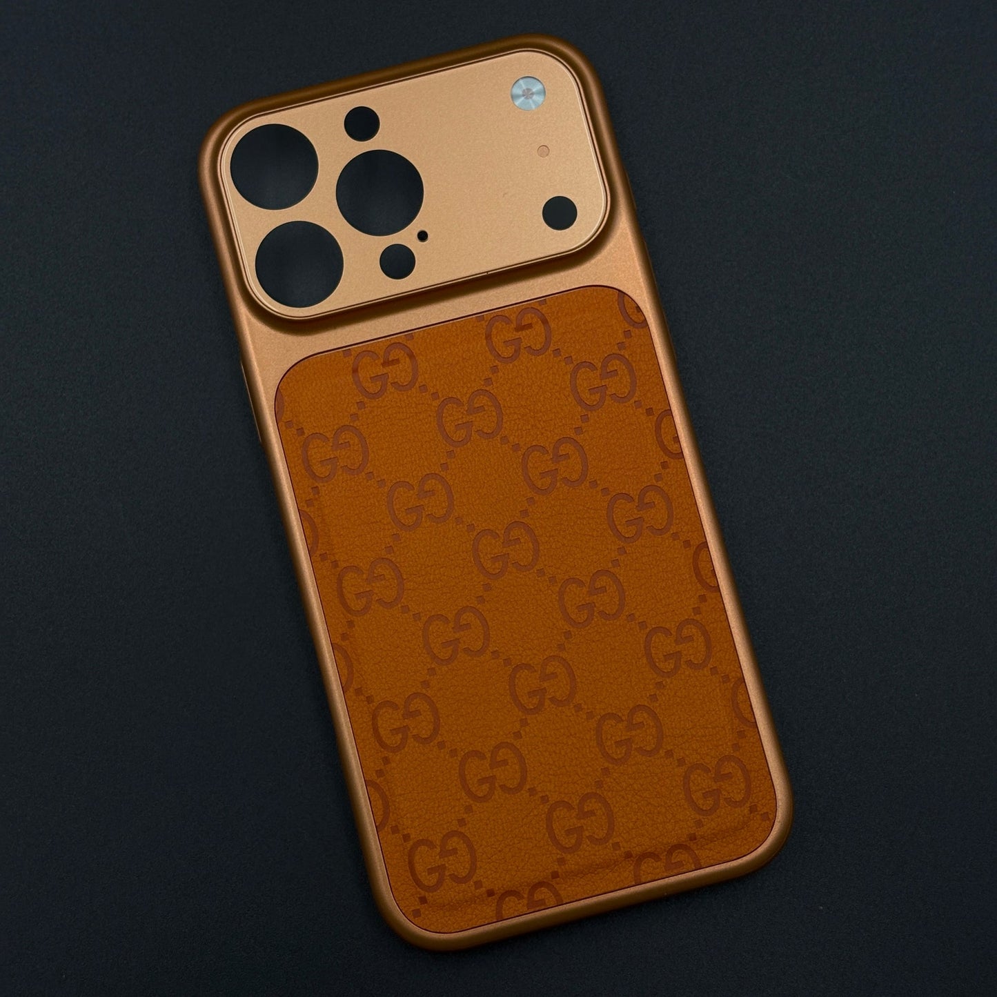 GG Leather Case with Hidden MagSafe and Camera Protection for iPhone 17 Series
