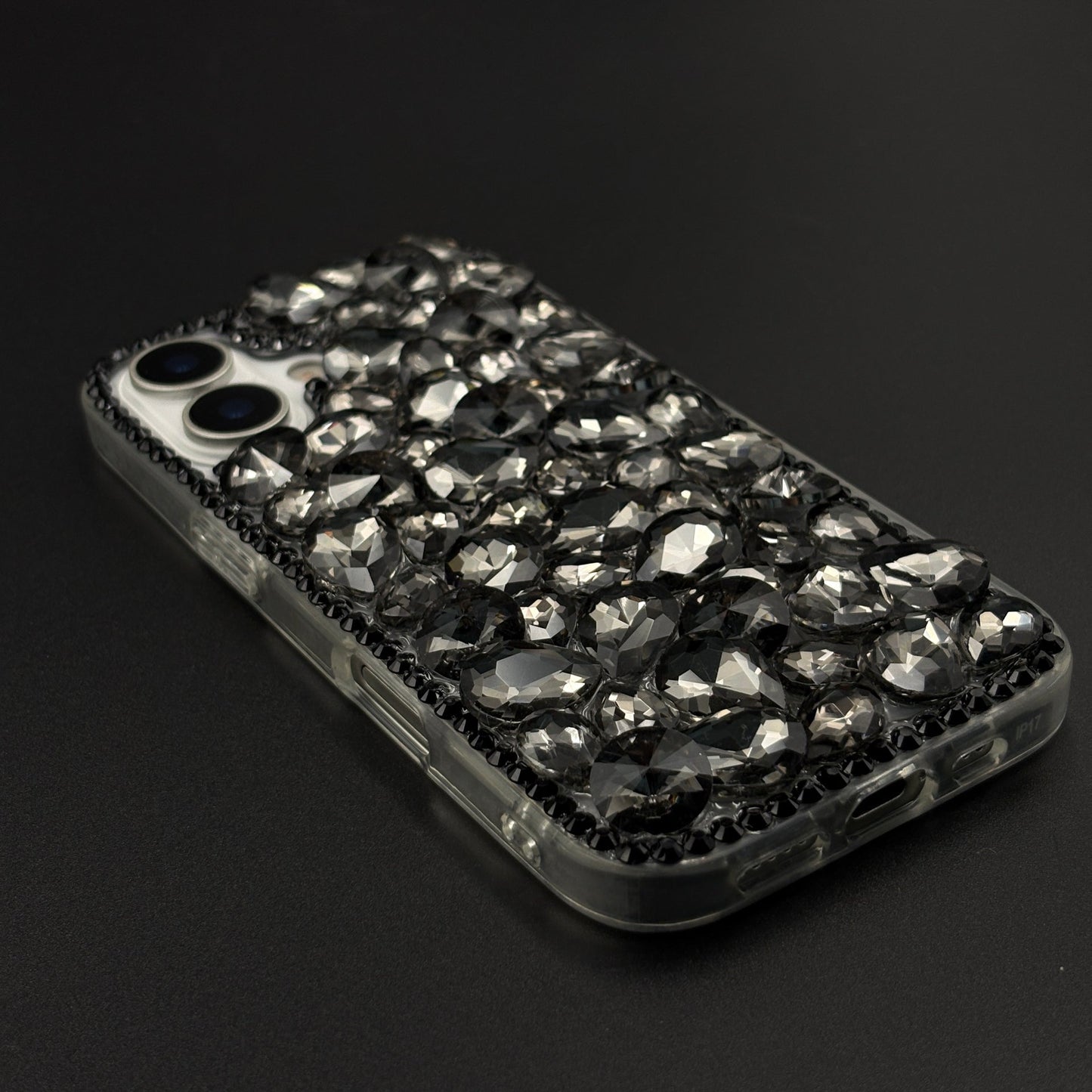 Gemstone Luxe Case for iPhone 17 with Crystal Embellishment and Elegant Sparkle
