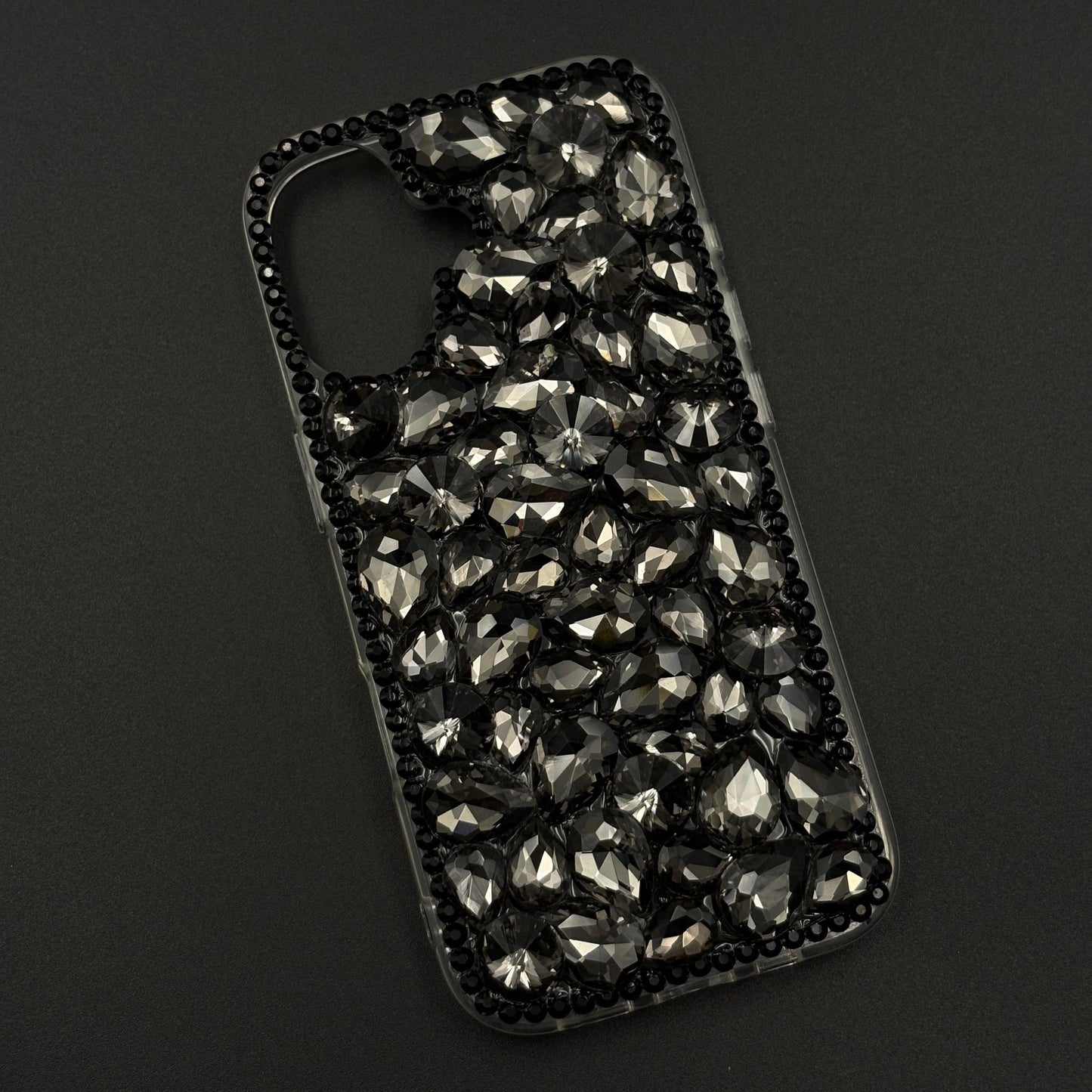 Gemstone Luxe Case for iPhone 17 with Crystal Embellishment and Elegant Sparkle