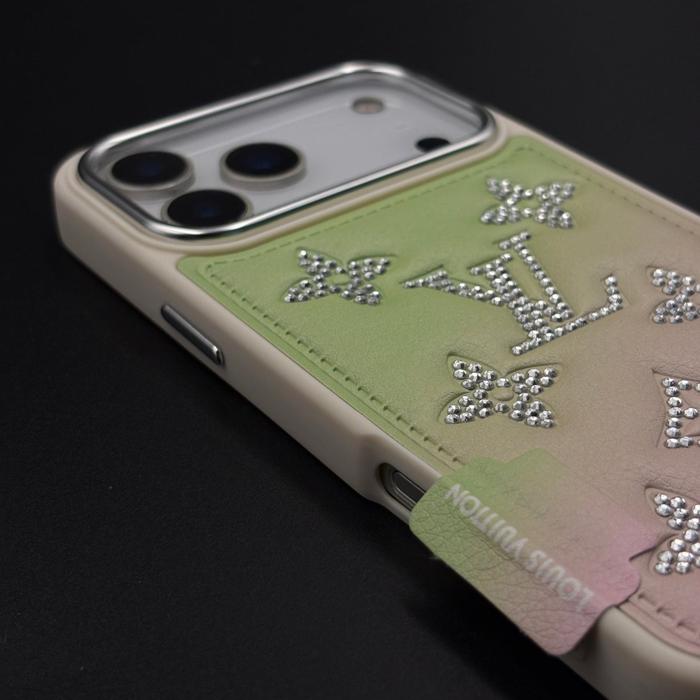 Luxury Gradient Diamond Rhinestone Fashion Brand Case for iPhone 17 Series