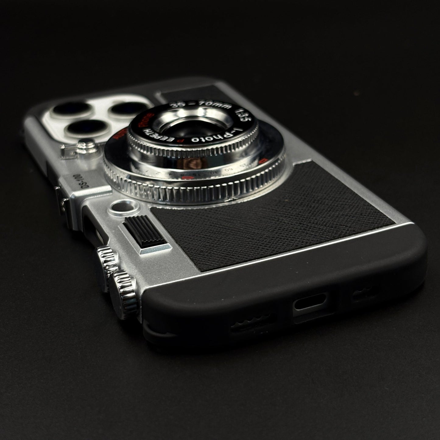 3D Vintage Camera Case for iPhone 16 Series | Retro Designer | Detachable Sling