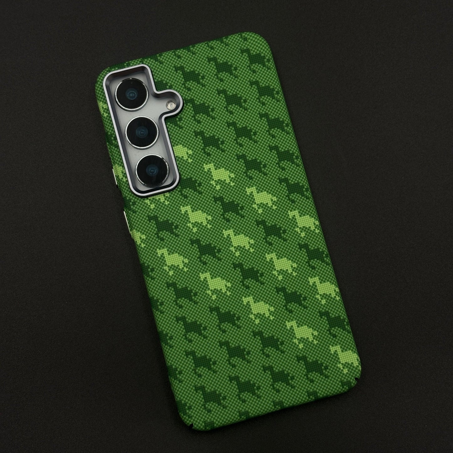 Grid Luxe Carbon Fibre Hidden MagSafe Case for Samsung Galaxy S24 | S25