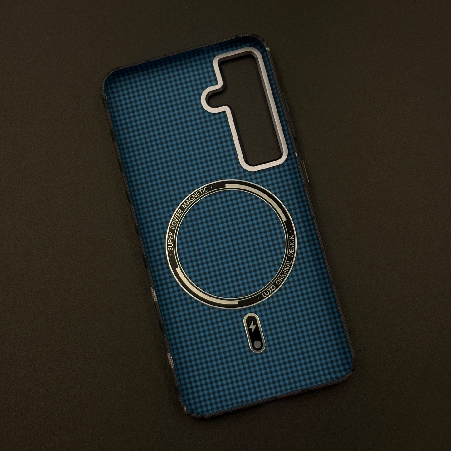 Grid Luxe Carbon Fibre Hidden MagSafe Case for Samsung Galaxy S24 | S25