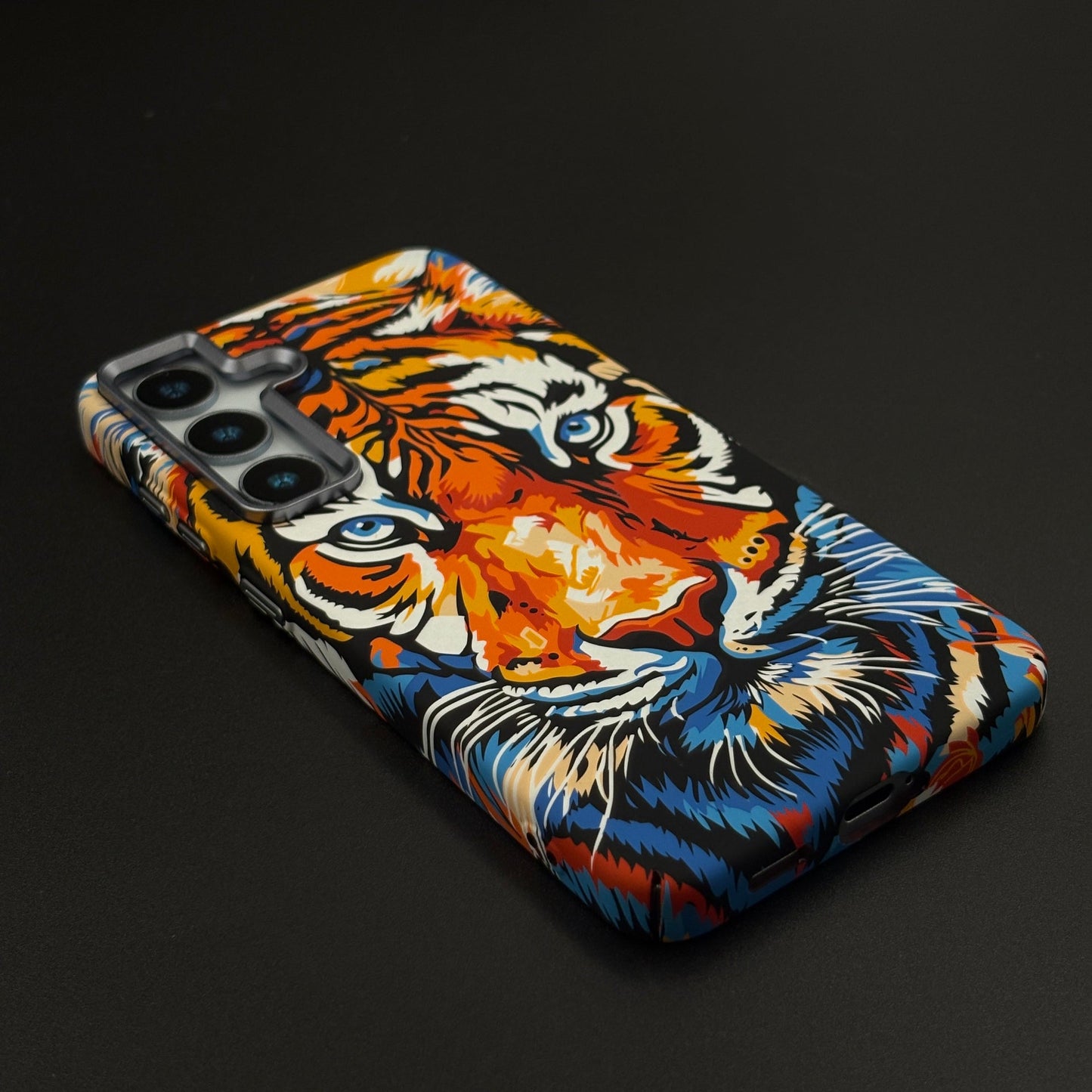 Tiger Premium Slim Case for Samsung Galaxy S24 | S25 | Rare Aramid Texture Finish | Real Carbon Fibre Feel | Hidden MagSafe