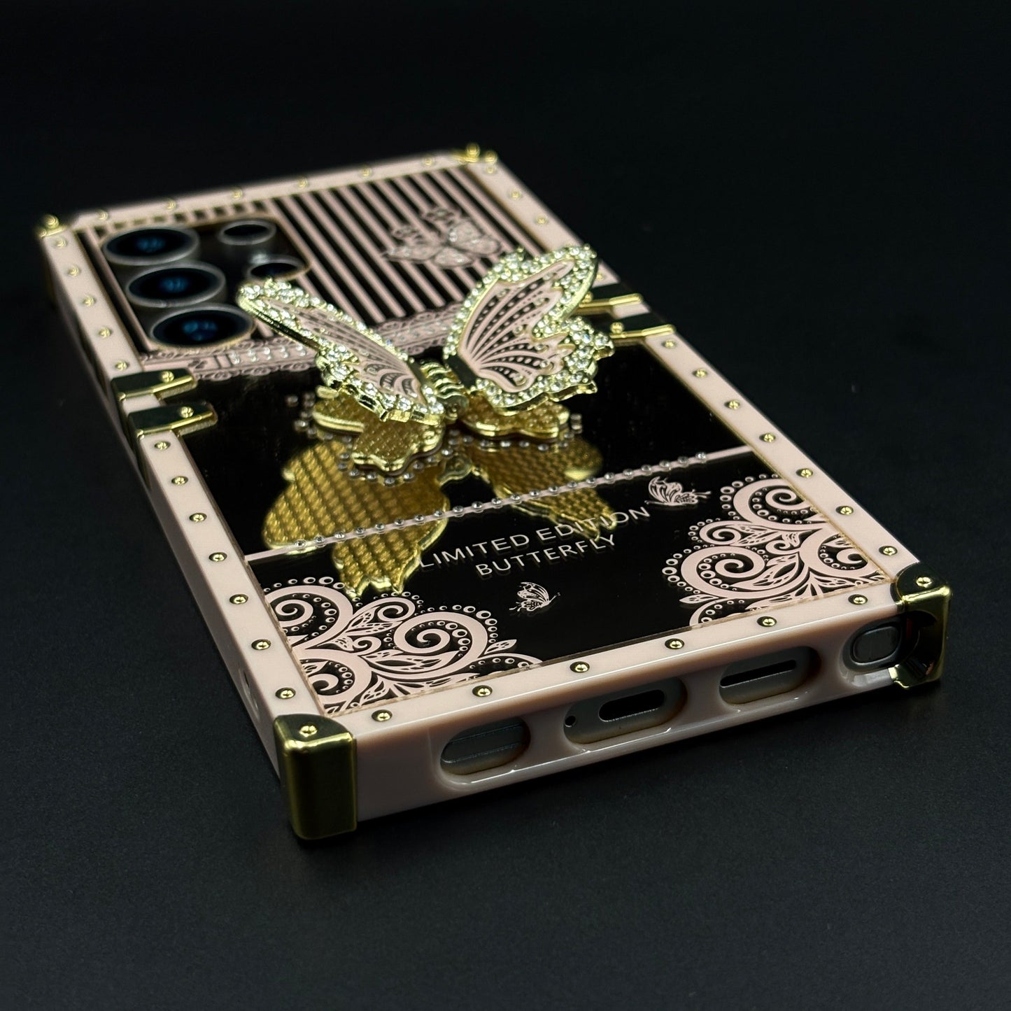 Luxury Butterfly Trunk Case for Samsung Galaxy S24 Ultra | Gold Mirror Finish | Diamond Butterfly