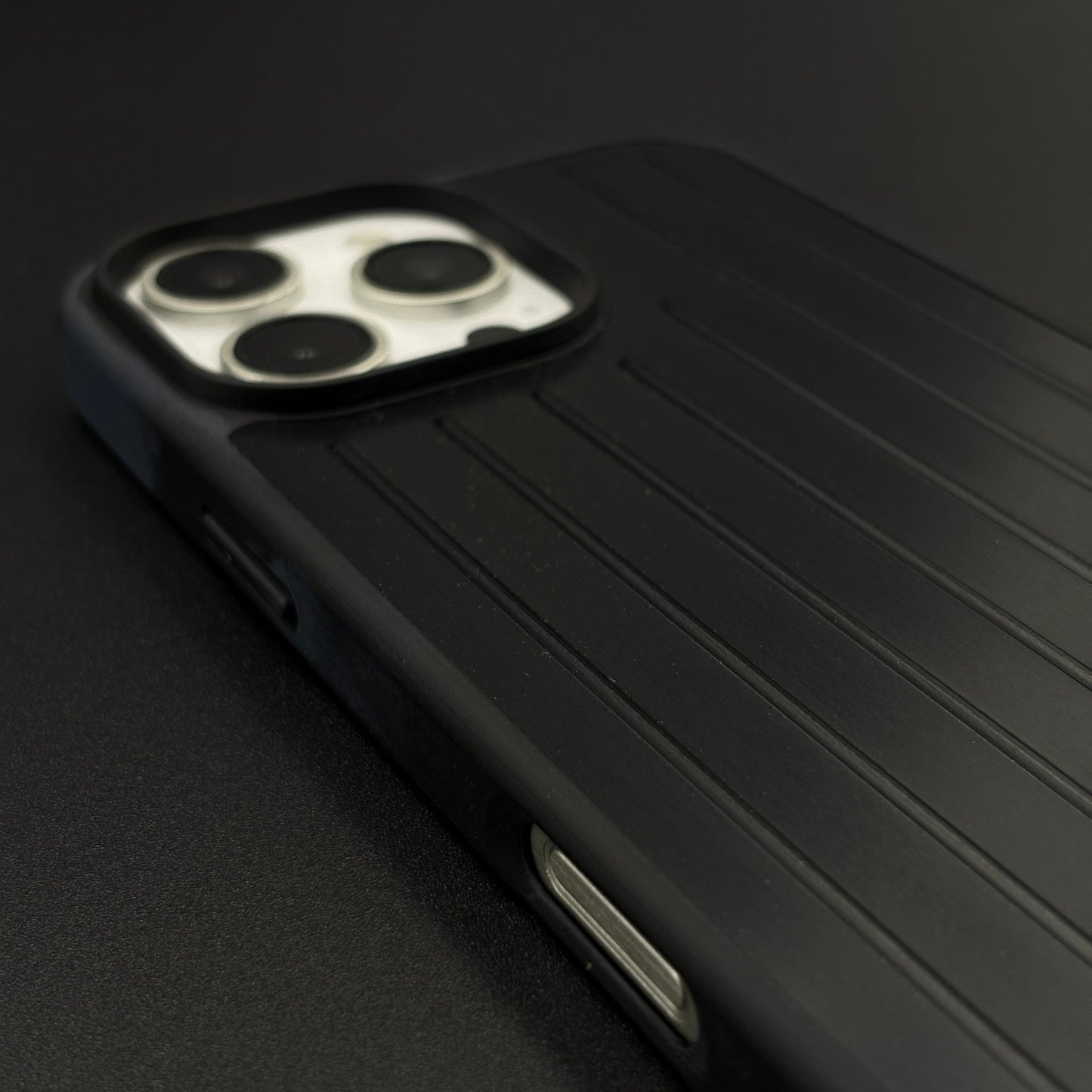 Luxury Luggage Brand RM Vertical Ribbed Hidden MagSafe OG Case for iPhone