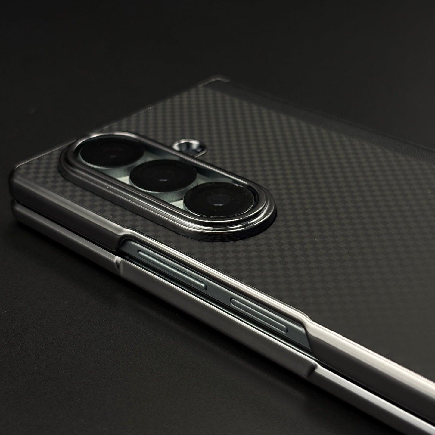 Carbon Fiber Feel Texture Hinge Protection Case for Samsung Galaxy Z Fold 7 | Front Screen Protector