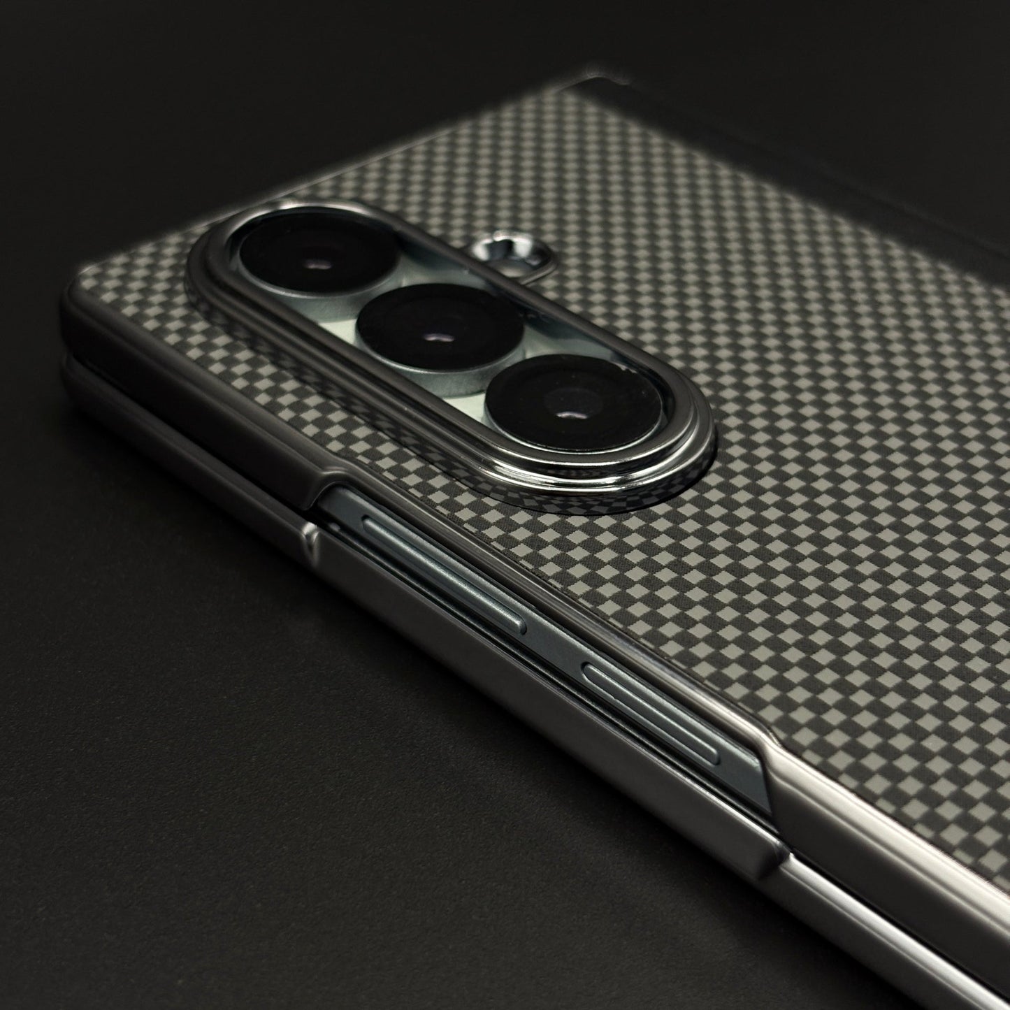 Carbon Fiber Feel Texture Hinge Protection Case for Samsung Galaxy Z Fold 7 | Front Screen Protector