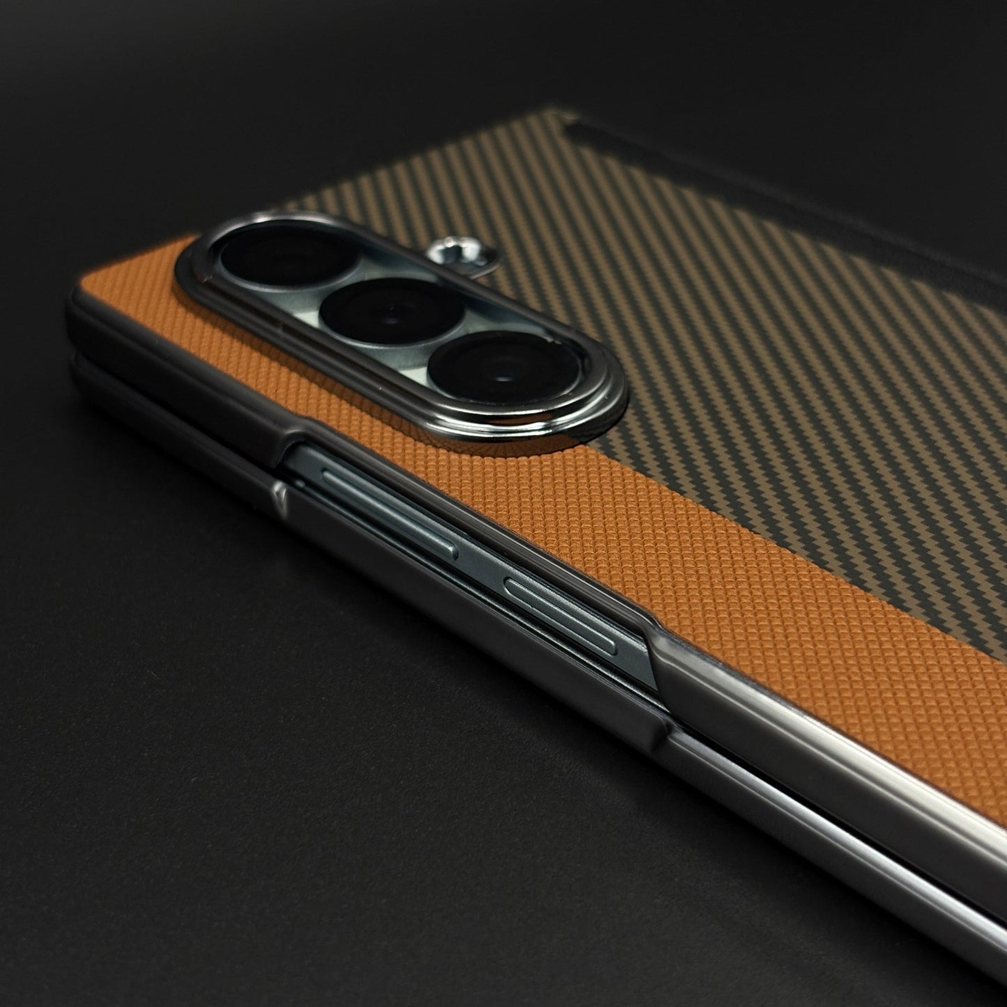 Dual Tone Carbon Fiber Hinge Protection Case for Samsung Galaxy Z Fold 7 | Front Screen Protector Included