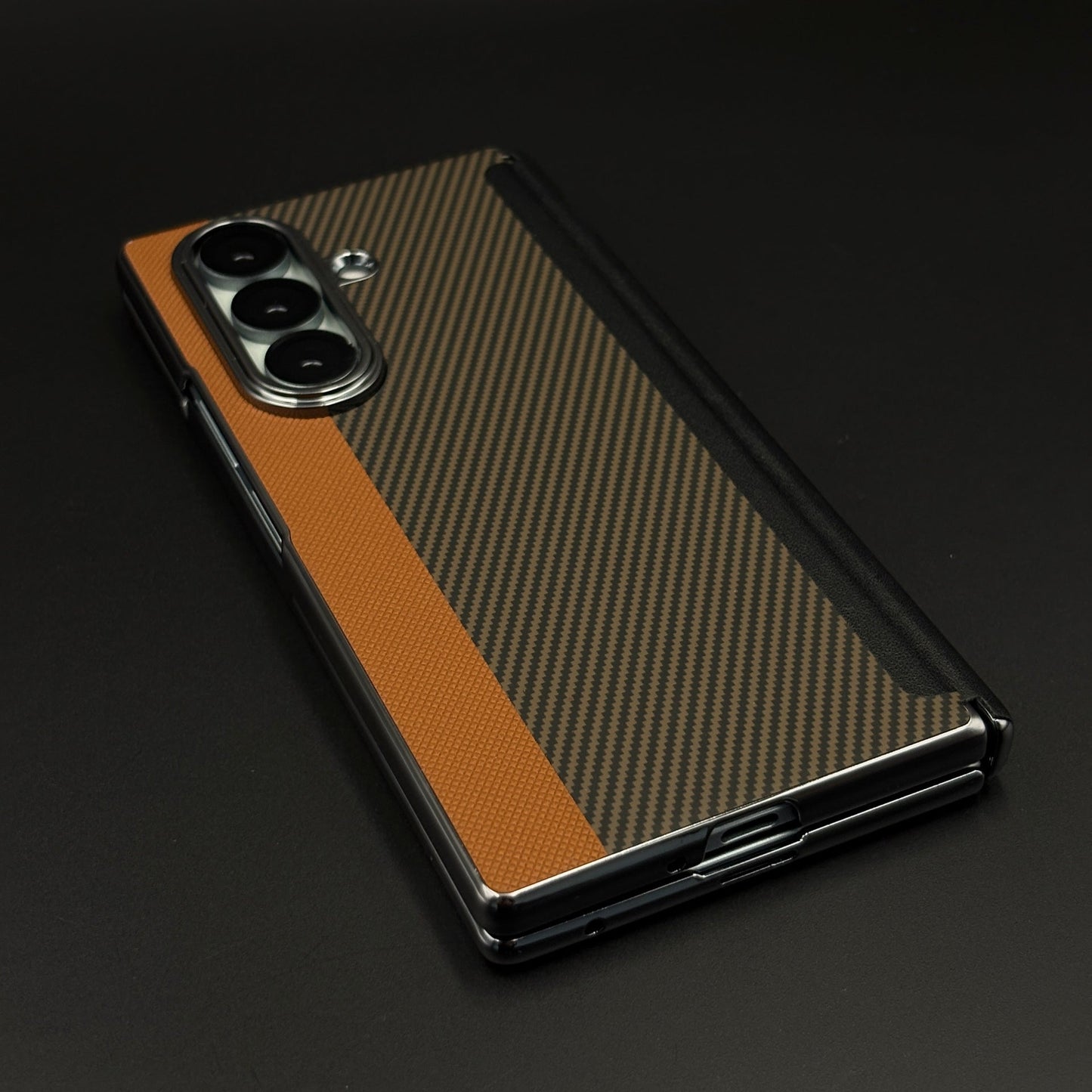 Dual Tone Carbon Fiber Hinge Protection Case for Samsung Galaxy Z Fold 7 | Front Screen Protector Included