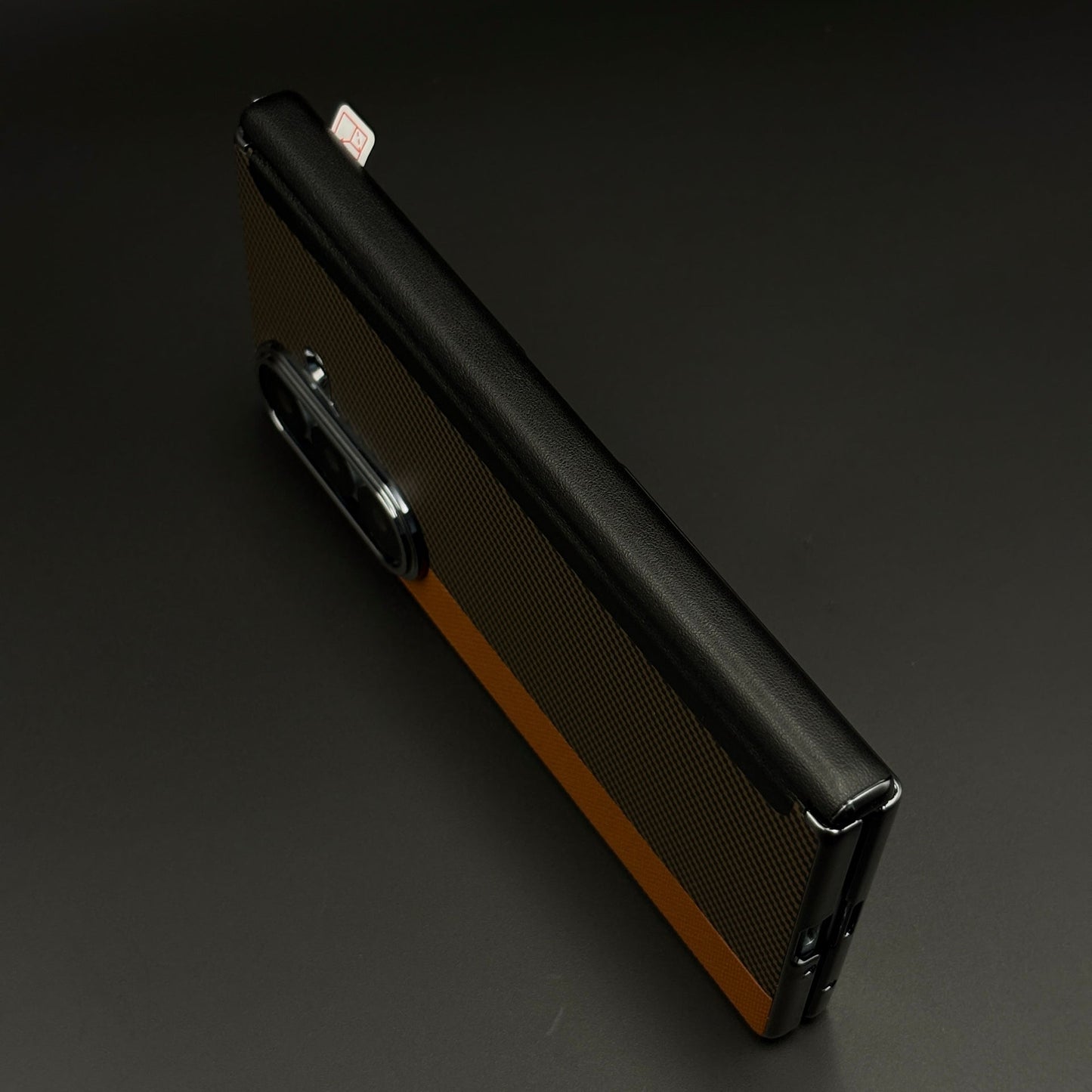 Dual Tone Carbon Fiber Hinge Protection Case for Samsung Galaxy Z Fold 7 | Front Screen Protector Included