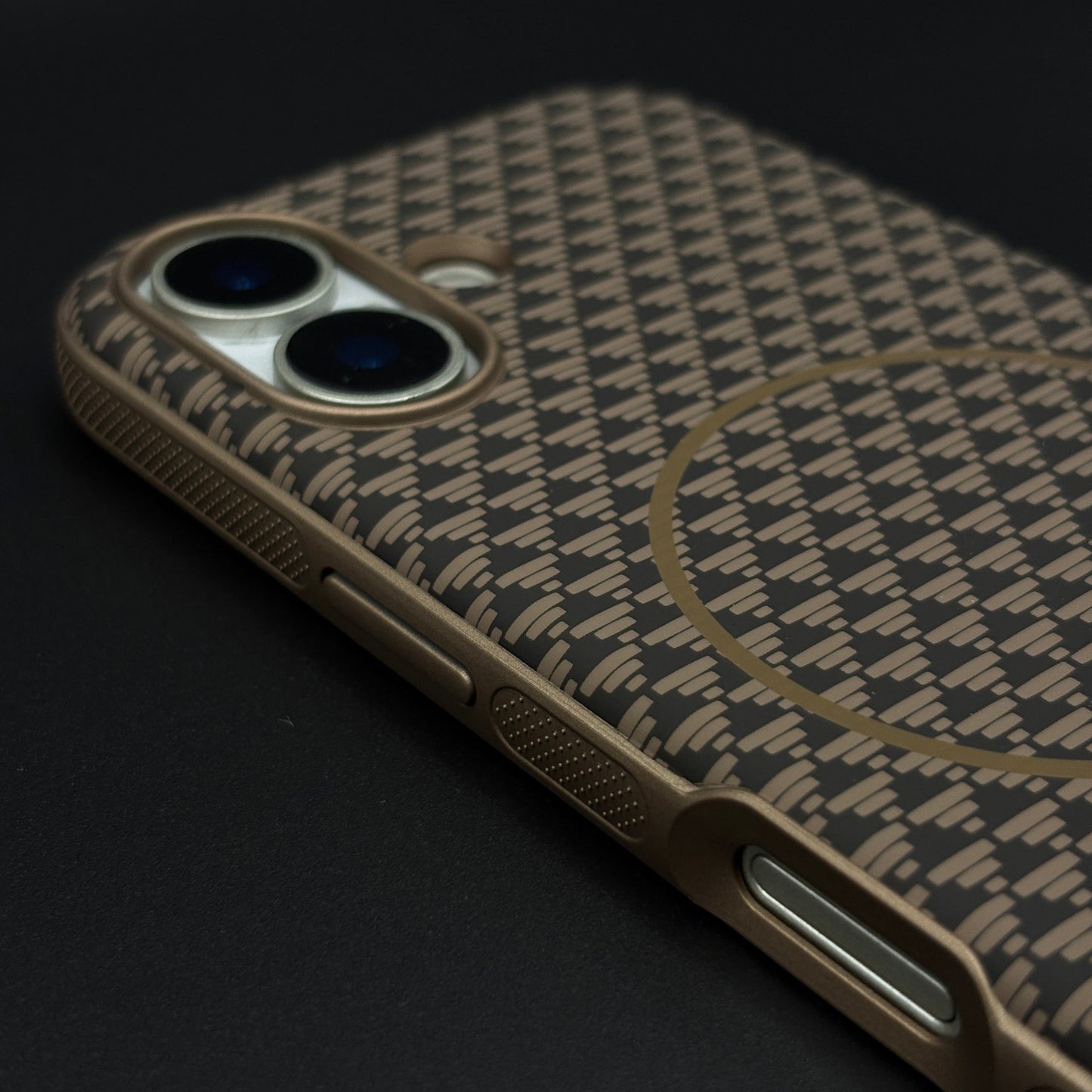 Dual Tone Geometric Feel Texture MagSafe Mobile Case Cover for iPhone 17