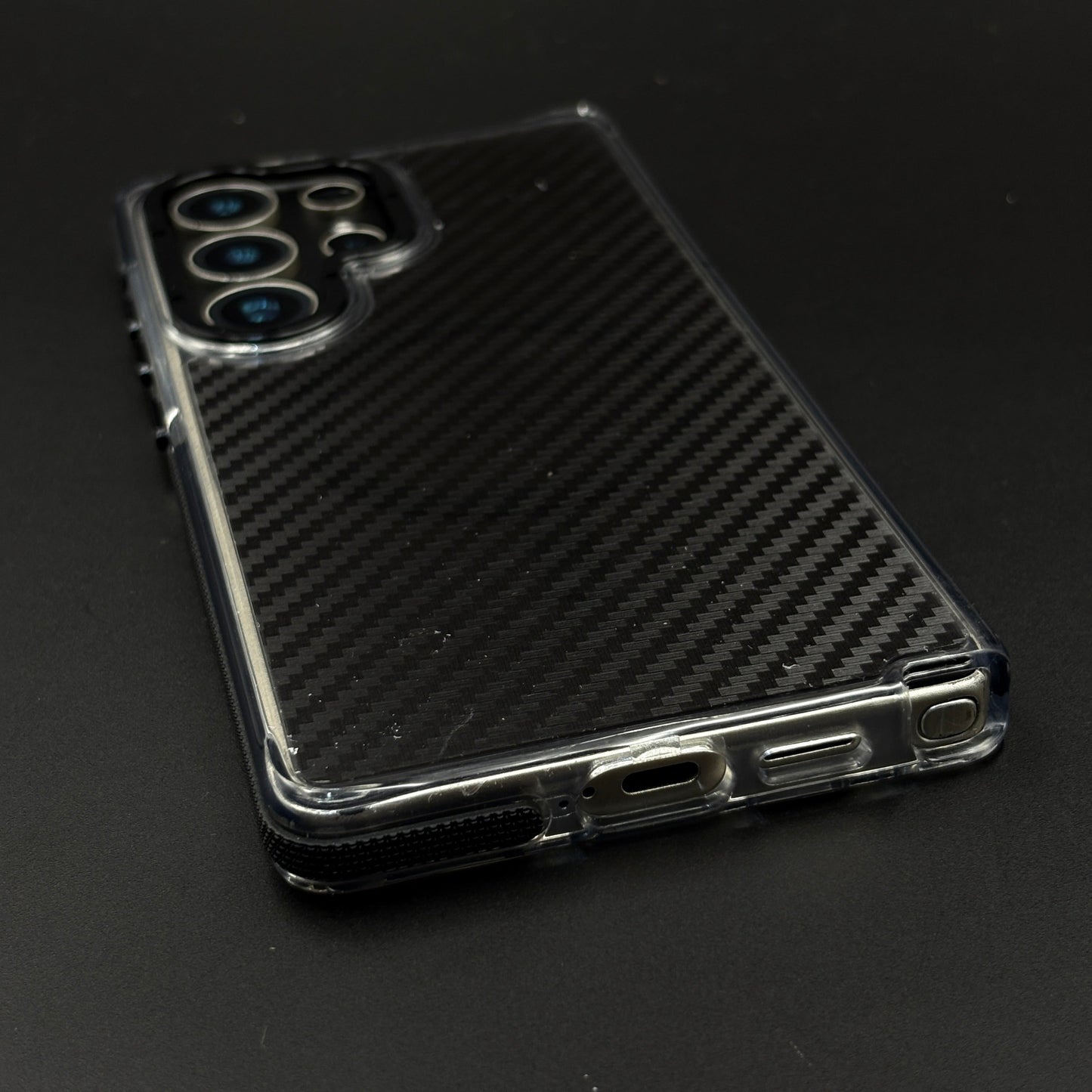 Carbon Fibre Matte MagSafe Case for Samsung Galaxy S24 Ultra | Smokey Finish Protection