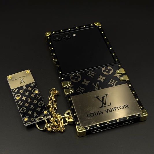 Luxury Trunk Case with Chain for Samsung Galaxy Z Flip 7 Designer | Gold Monogram