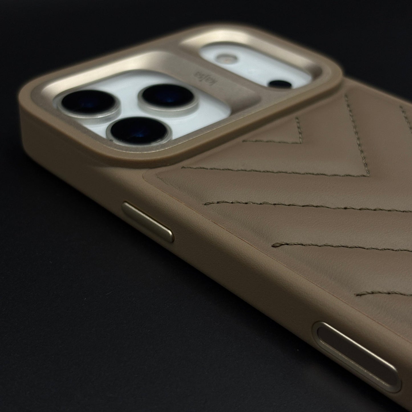 Puffer Quilted Mobile Case Cover with AI Button for iPhone 17 Series