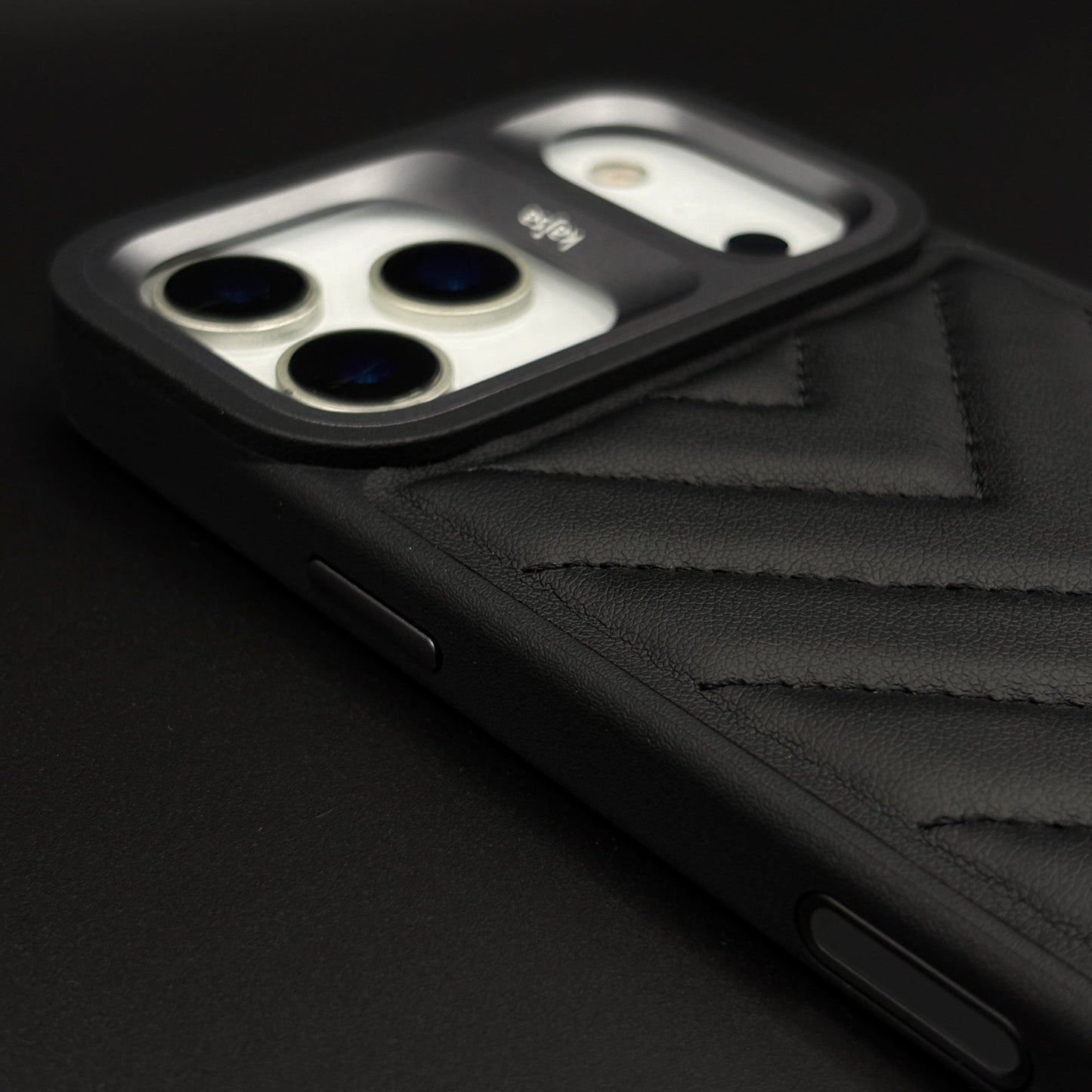 Puffer Quilted Mobile Case Cover with AI Button for iPhone 17 Series